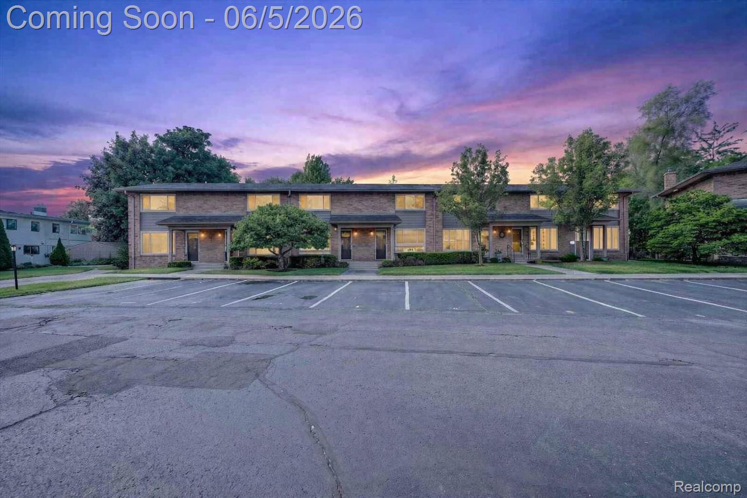 1035 N Old Woodward Avenue 1