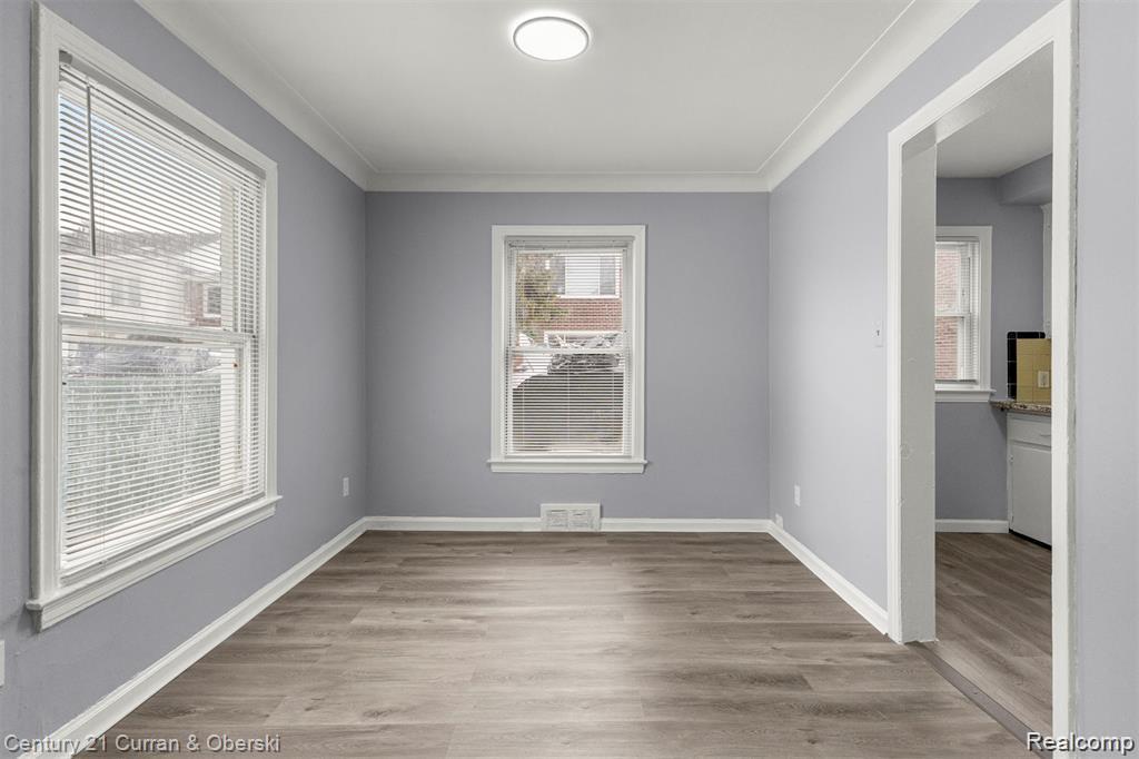 2255 Webb Street Property Photo 8