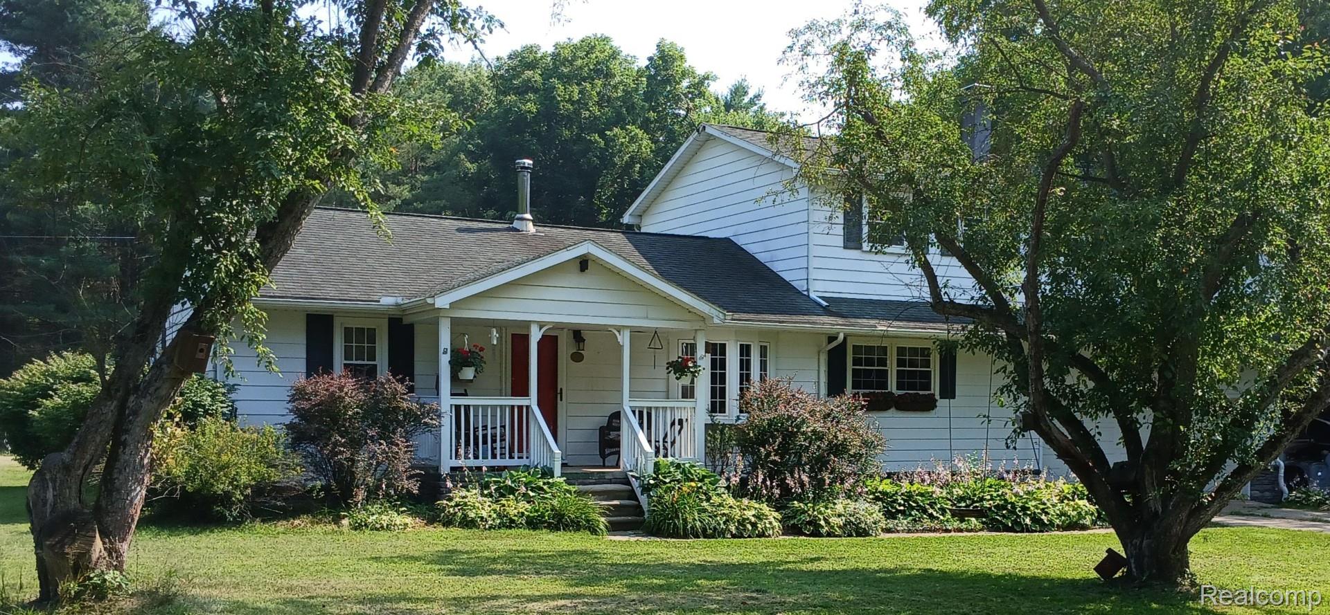 18073 Sharon Valley Road Property Photo 1