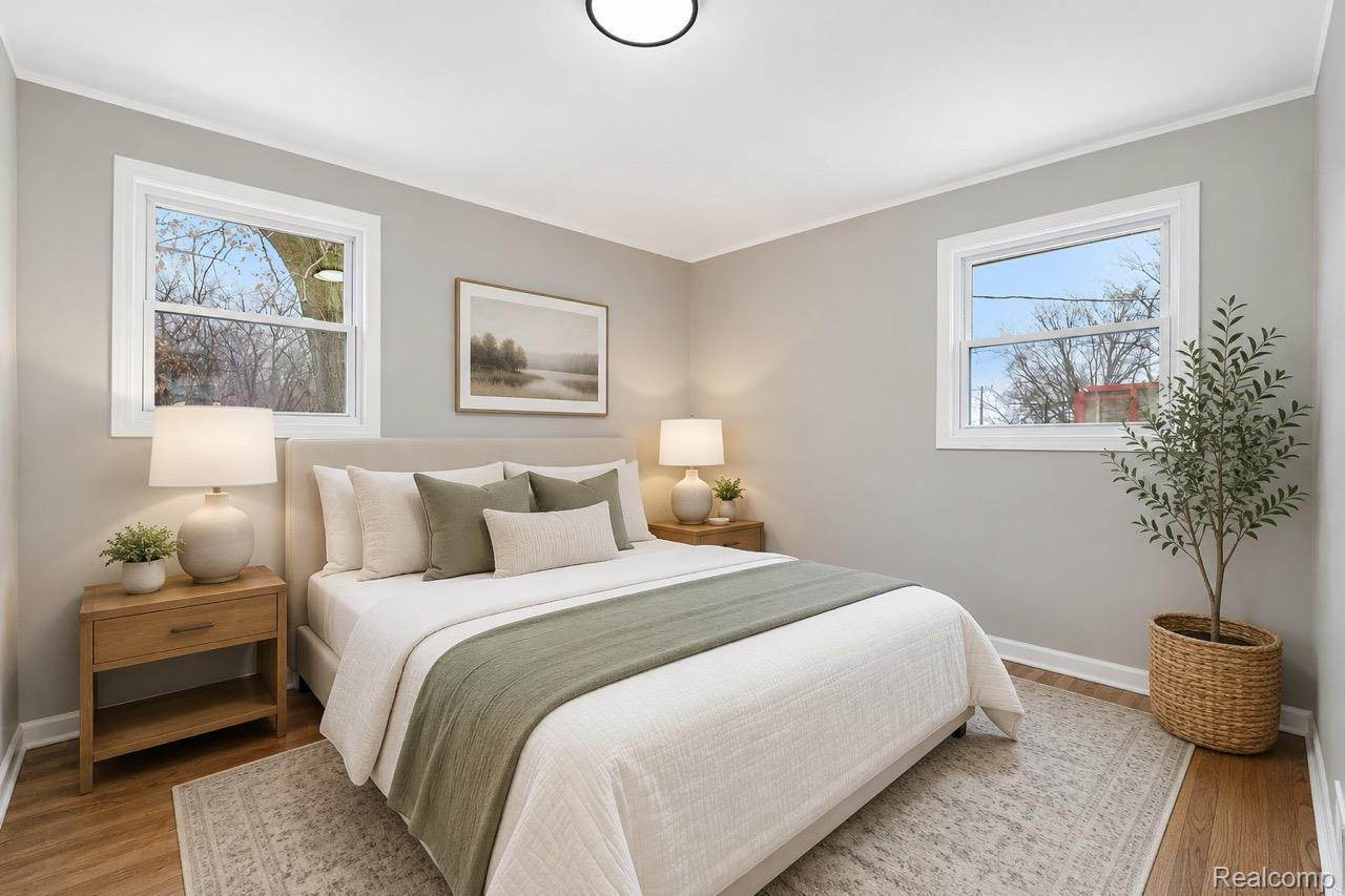 20201 Grandville Avenue Property Photo 17