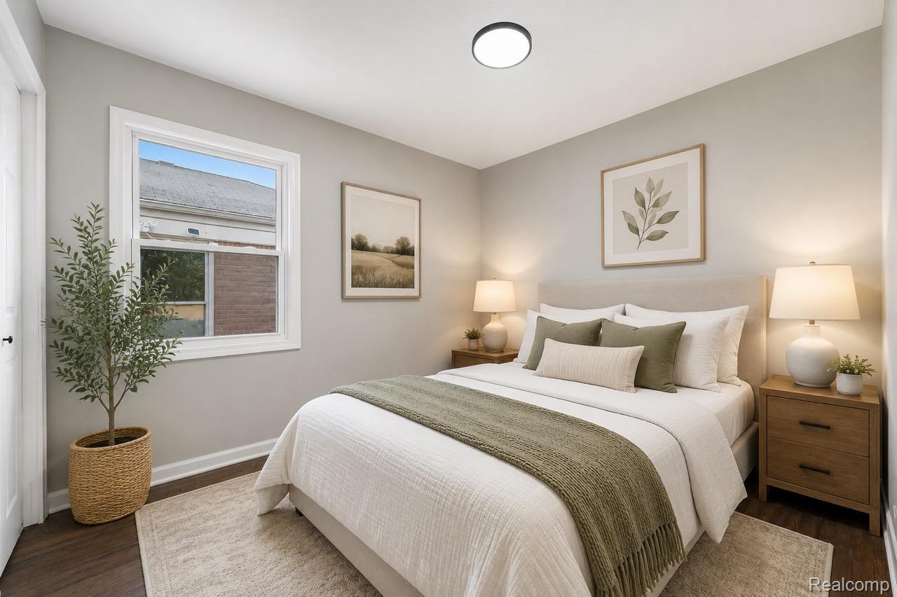 20201 Grandville Avenue Property Photo 19