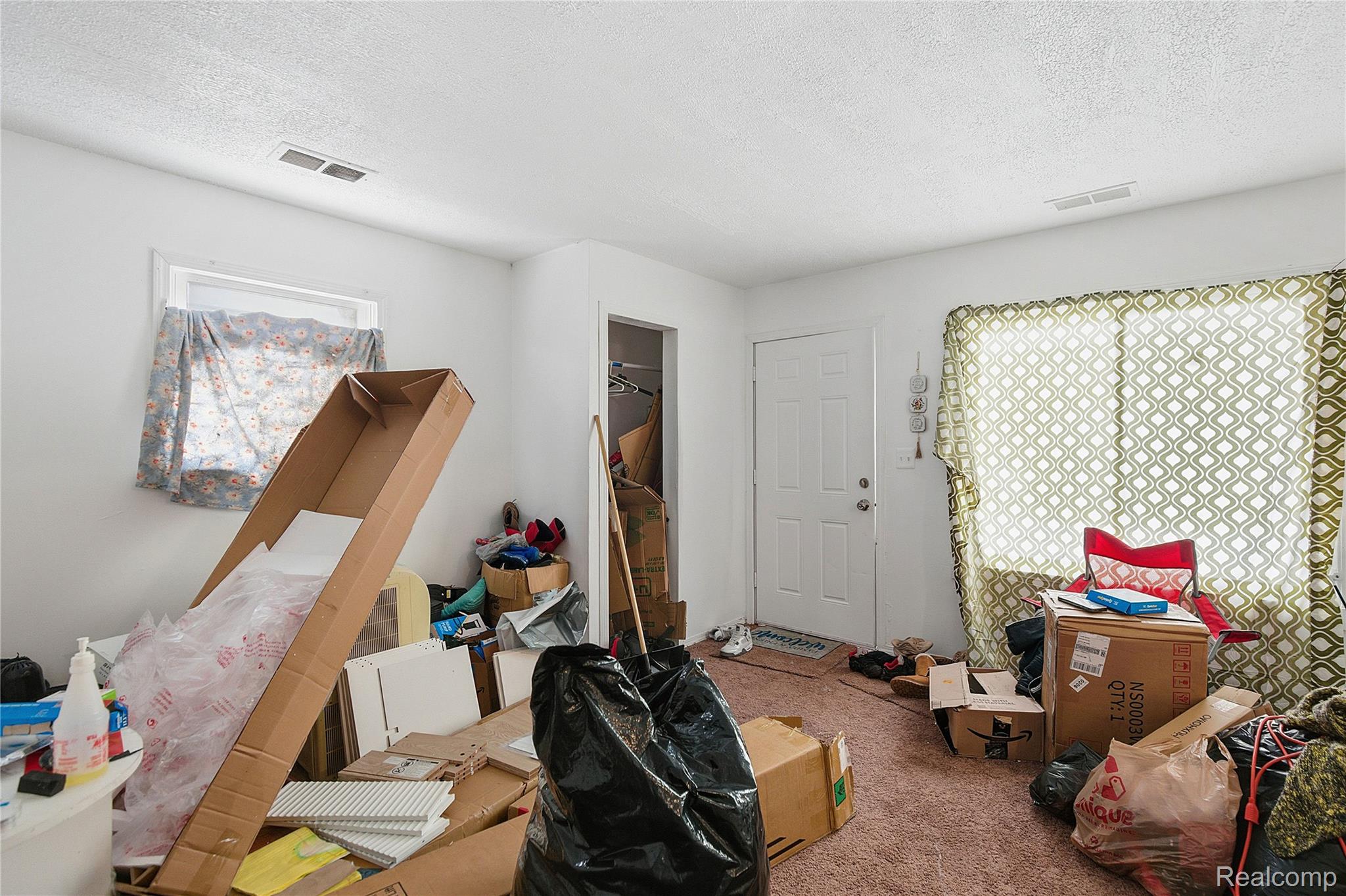 6075 Ashton Avenue Property Photo 4