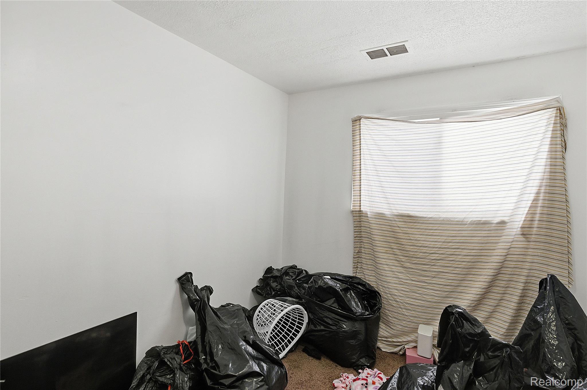 6075 Ashton Avenue Property Photo 10