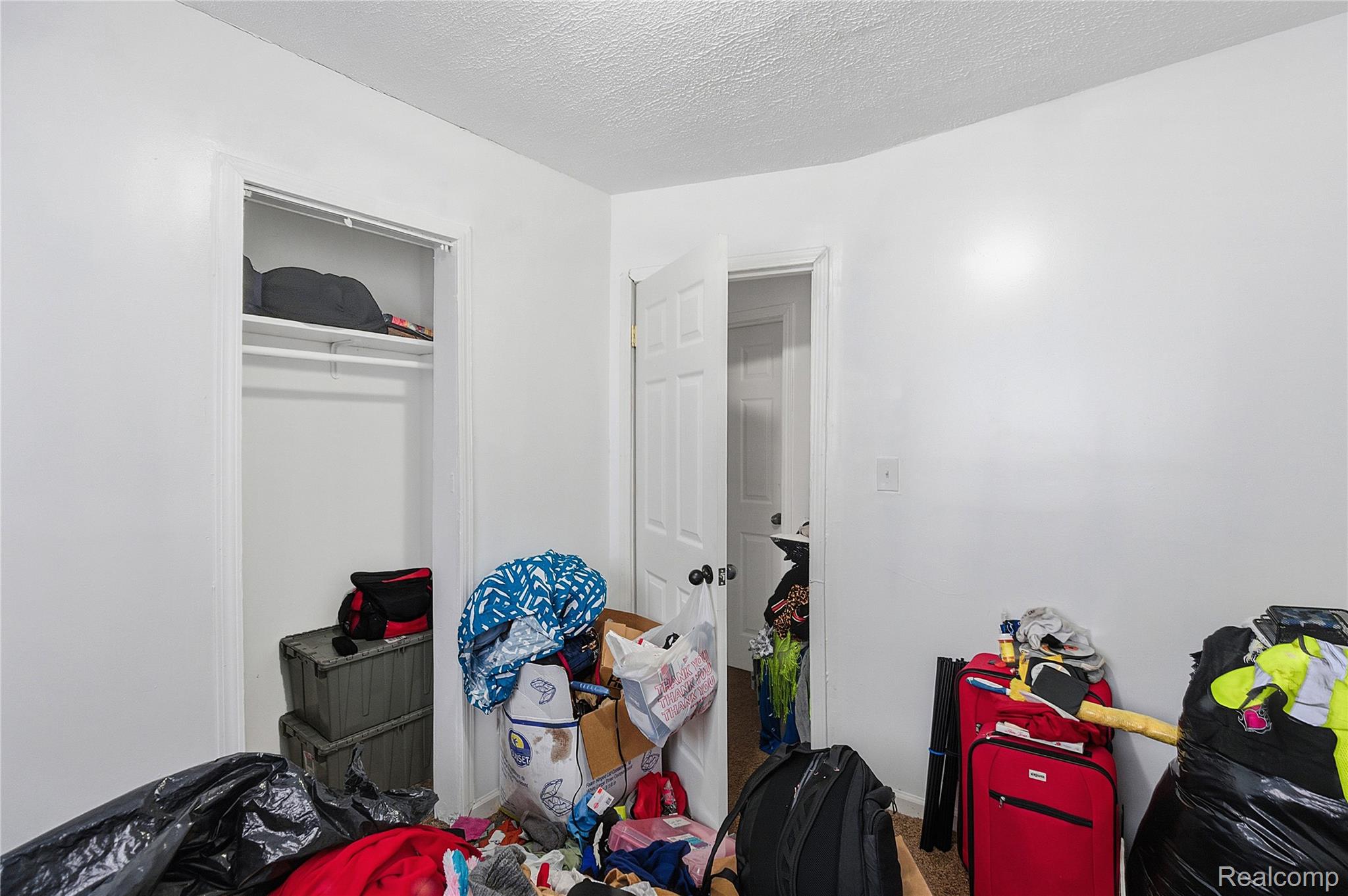 6075 Ashton Avenue Property Photo 11