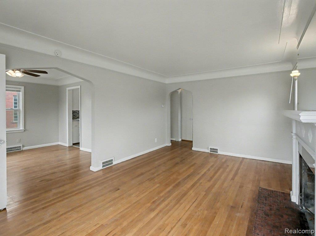 5211 Nottingham Road Property Photo 8