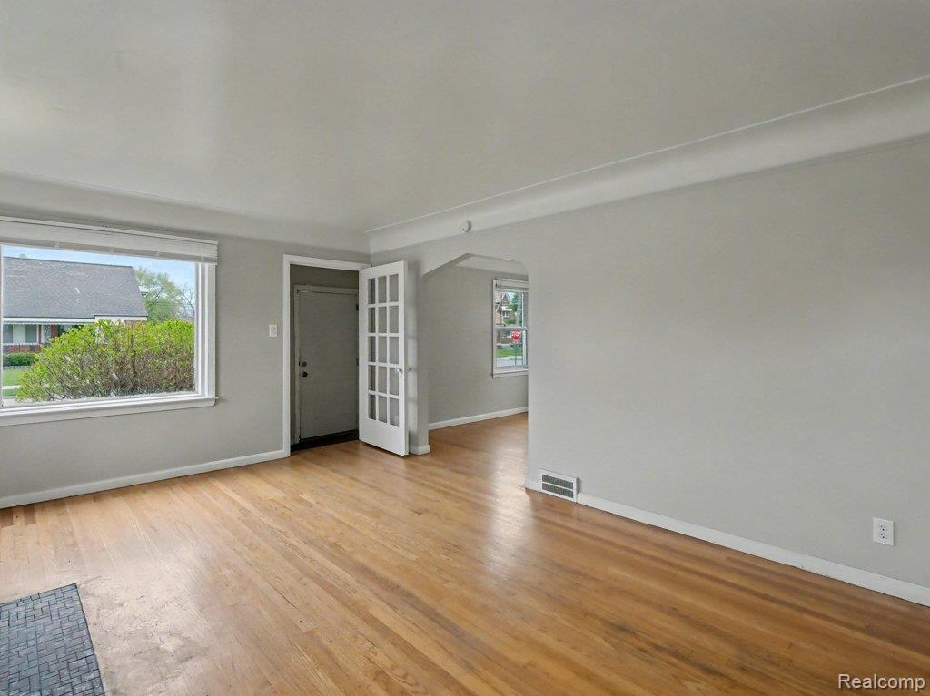 5211 Nottingham Road Property Photo 10