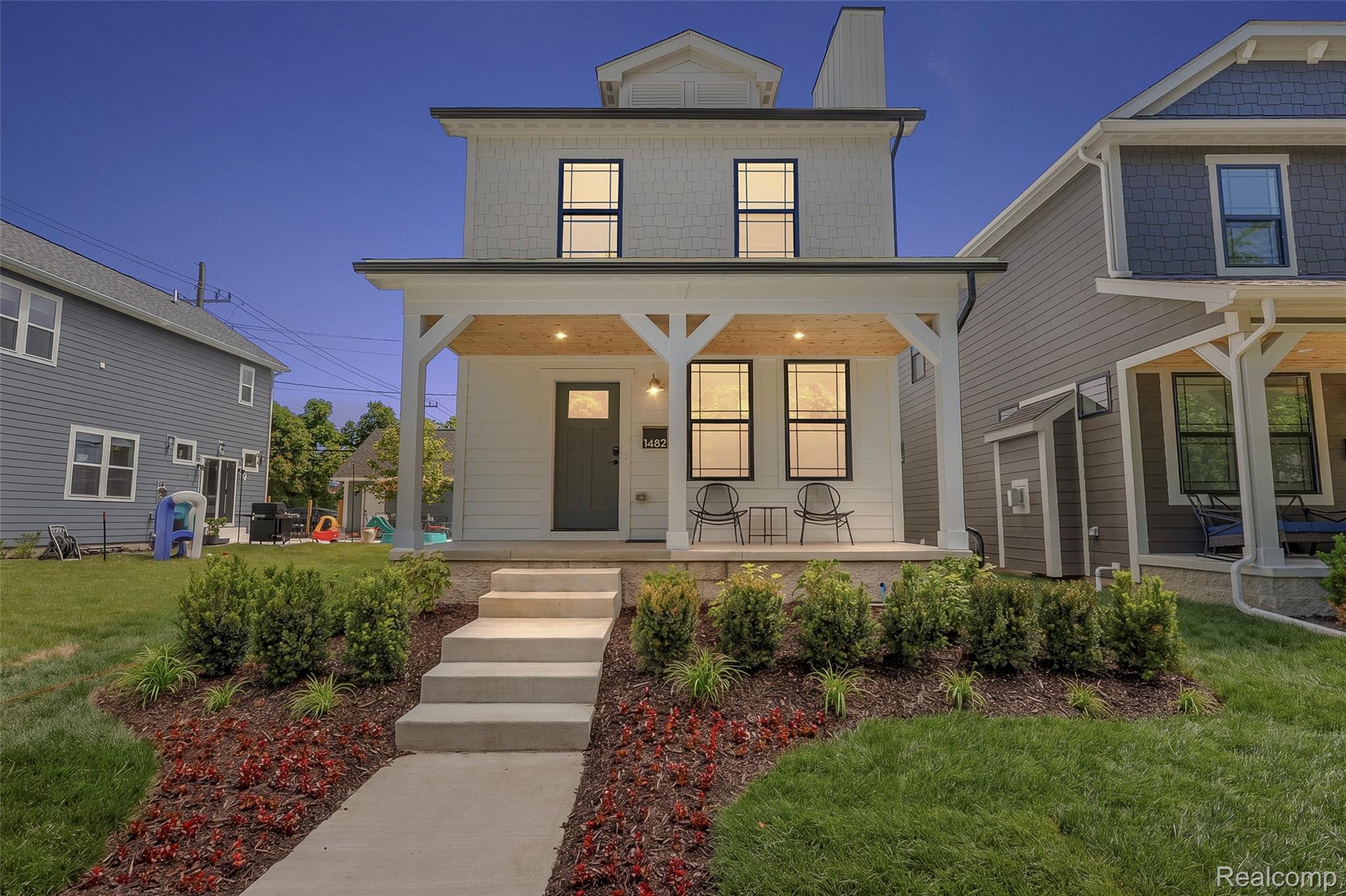 1482 Fischer Street Property Photo 1