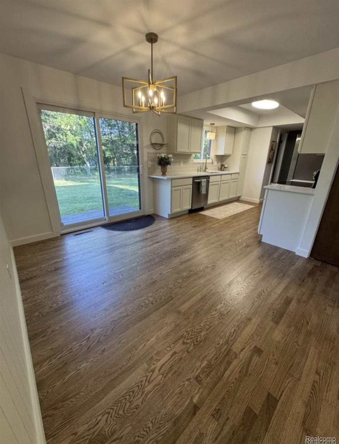 5215 Schlaud Road Property Photo 4