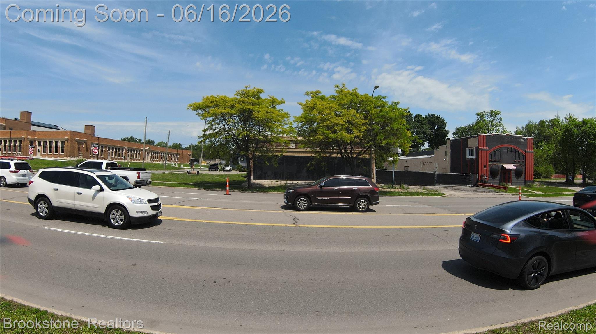 606 W Huron Street Property Photo 10