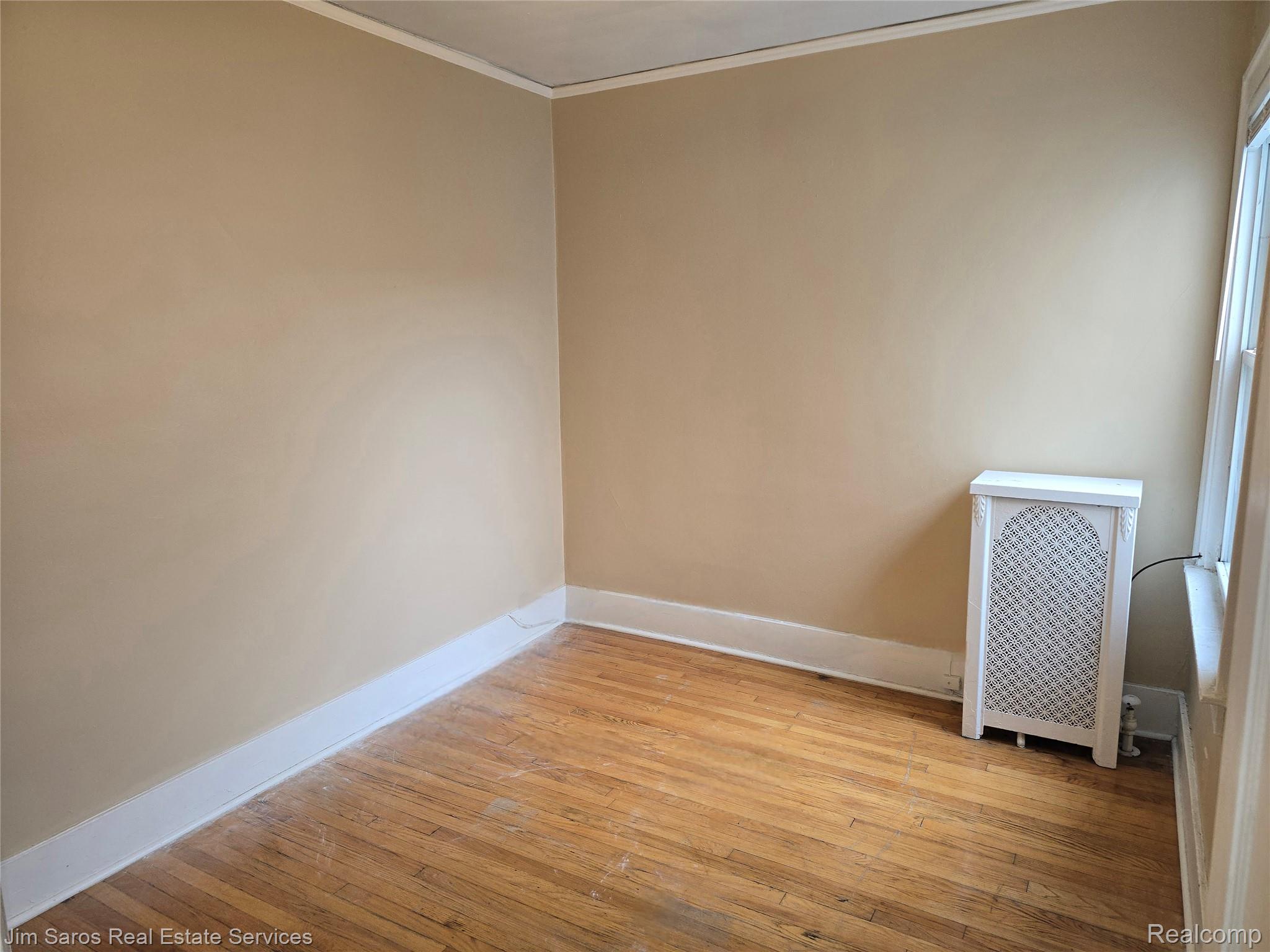 1178 Beaconsfield #3 Property Photo 6
