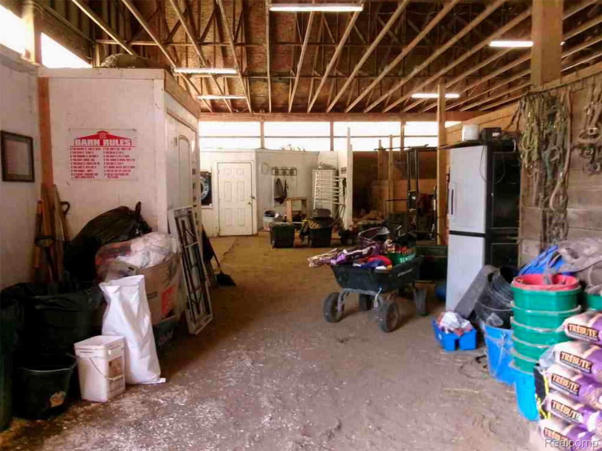 4441 Mack Road Property Photo 10