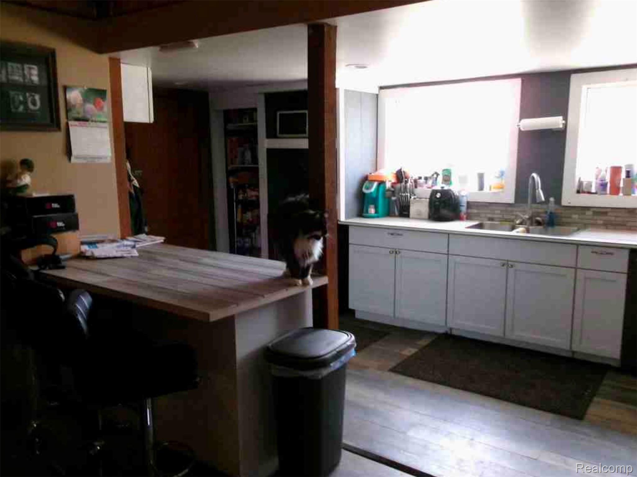 4441 Mack Road Property Photo 20