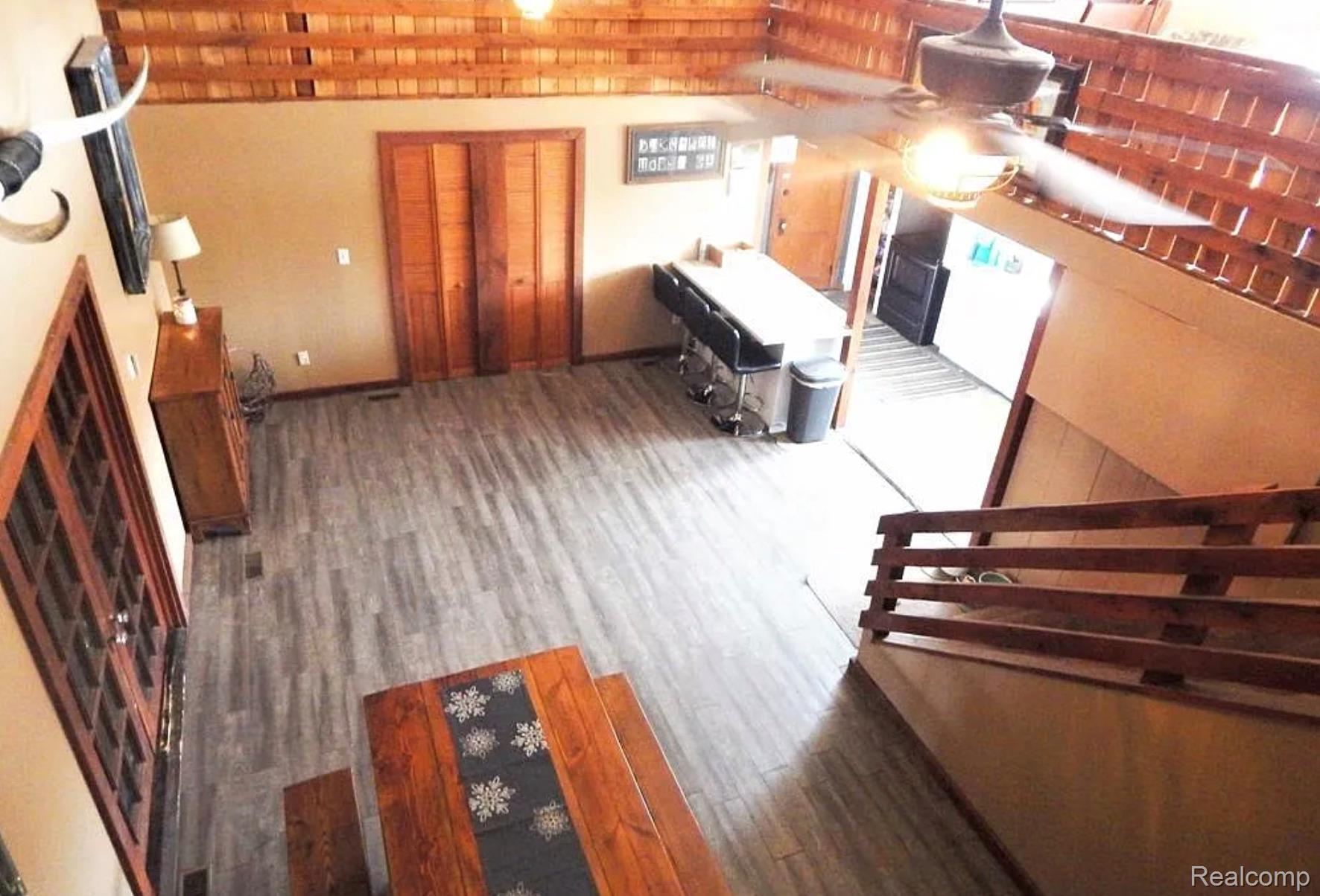 4441 Mack Road Property Photo 24