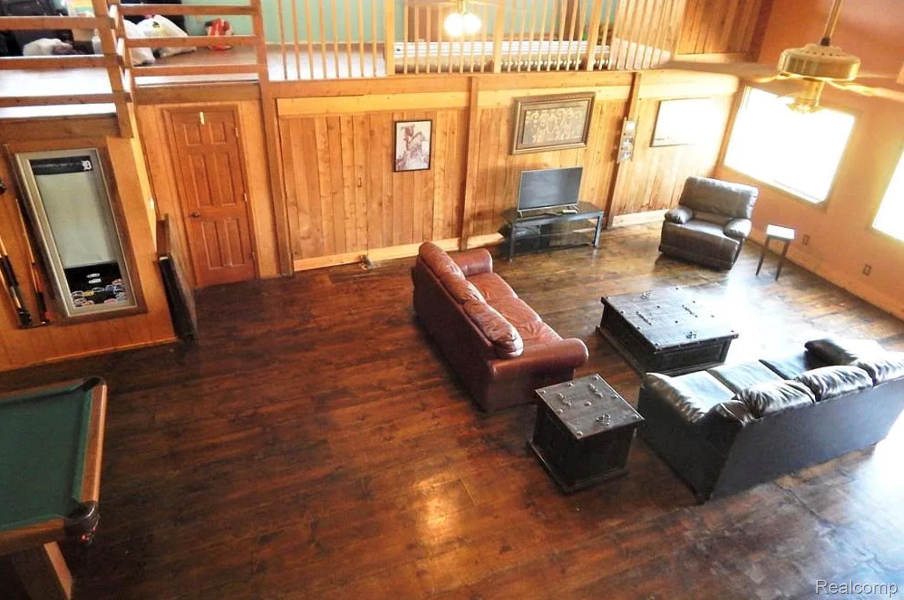 4441 Mack Road Property Photo 25