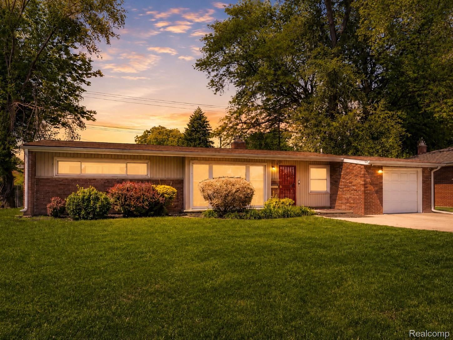 25538 Schoolcraft Property Photo 1