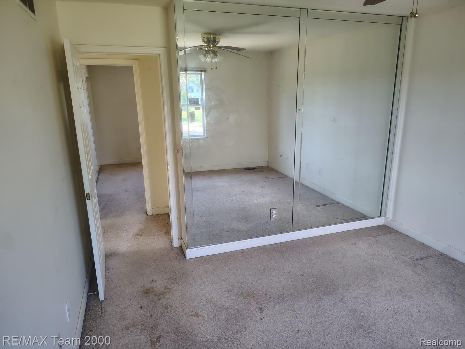 19452 Troy Place Property Photo 9