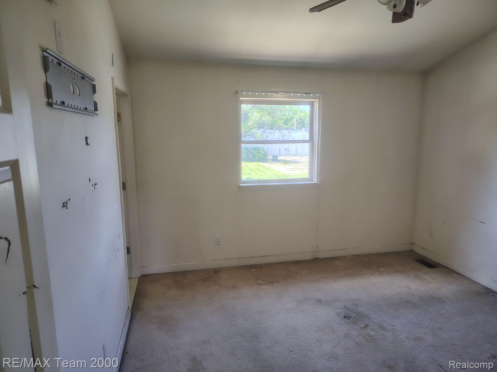 19452 Troy Place Property Photo 17