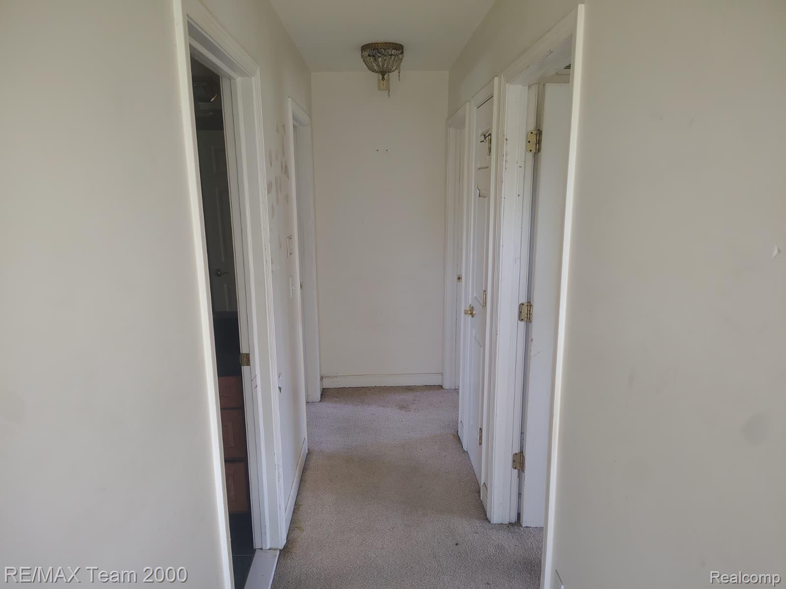 19452 Troy Place Property Photo 18