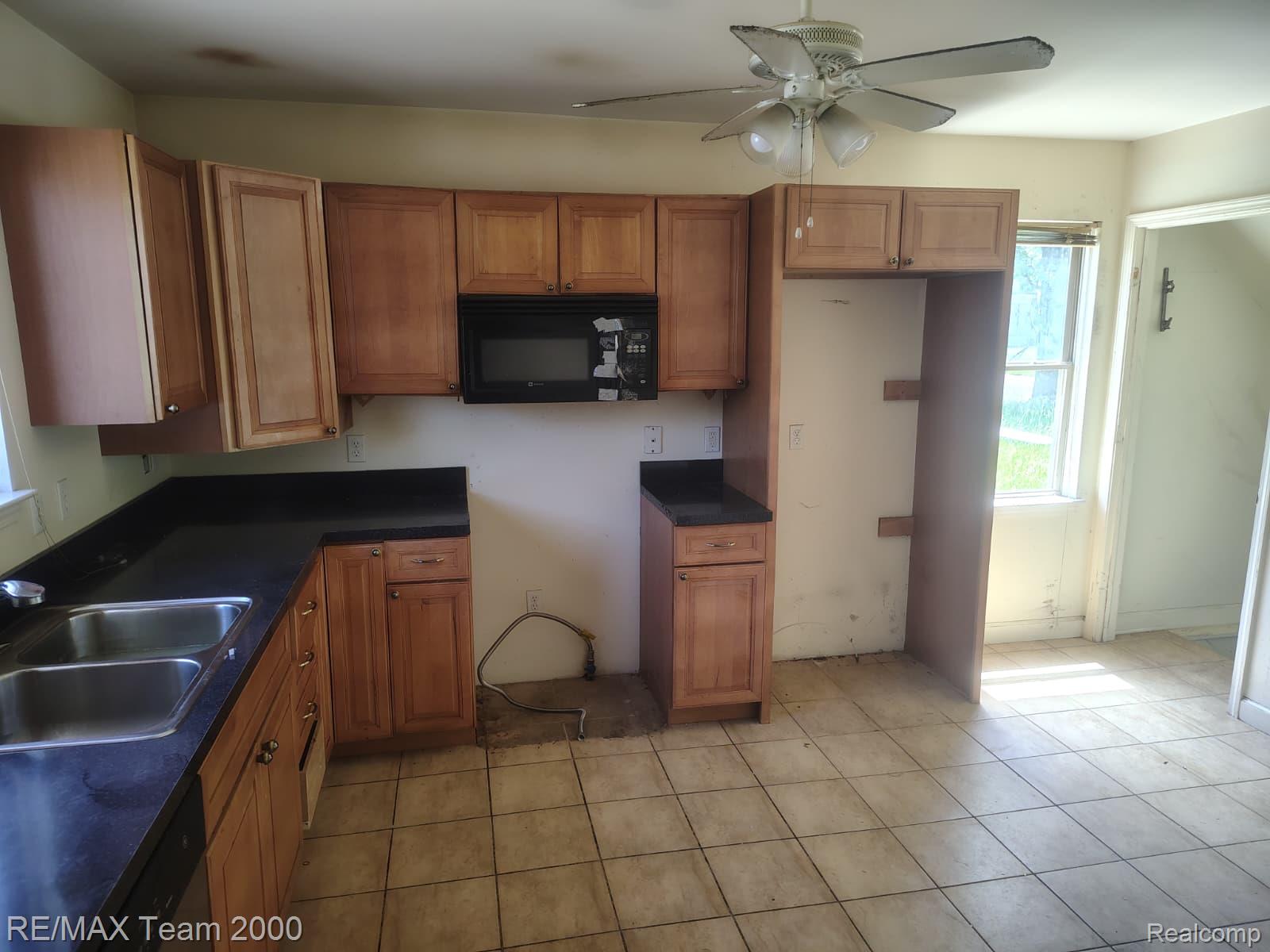 19452 Troy Place Property Photo 21