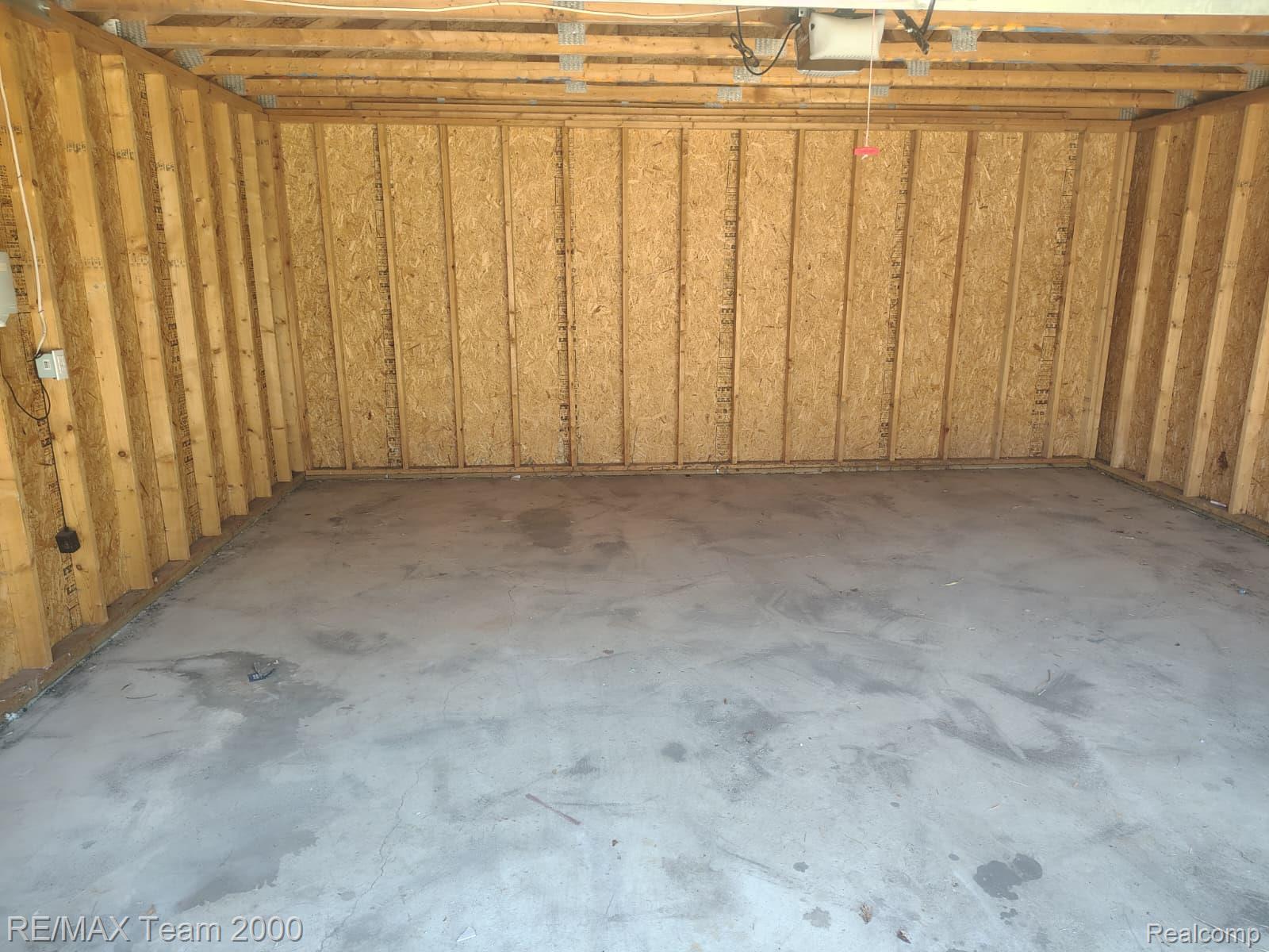 19452 Troy Place Property Photo 27