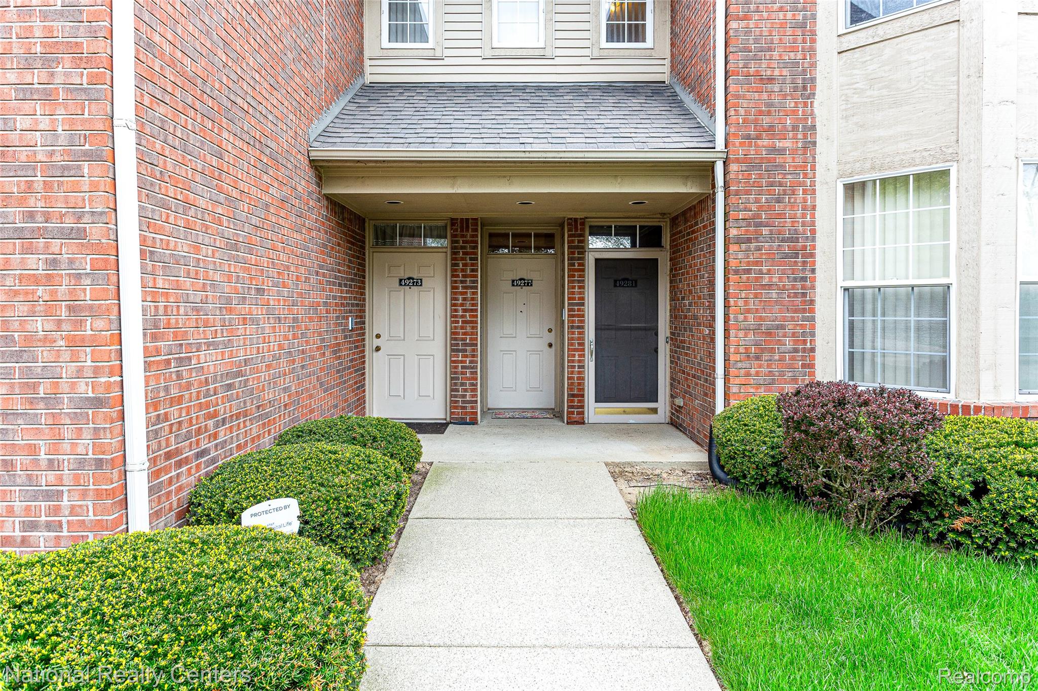 49277 Silver Birch Circle Property Photo 4