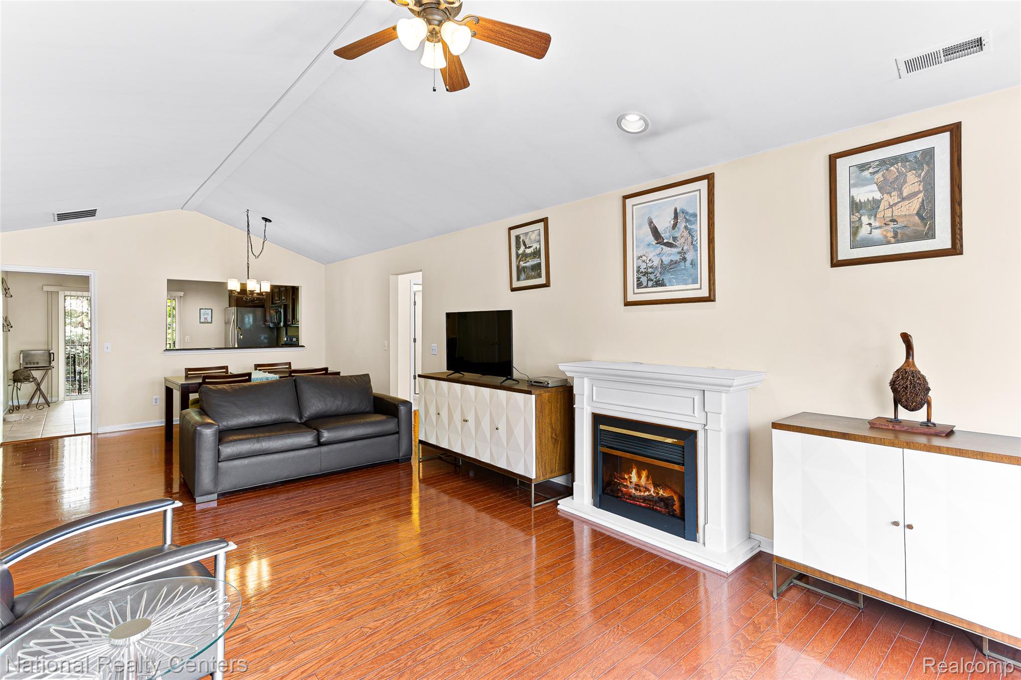 49277 Silver Birch Circle Property Photo 8