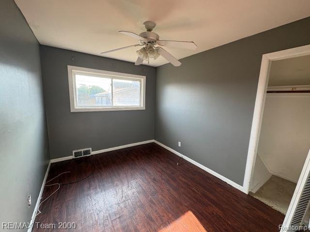 25154 Huron Street Property Photo 10