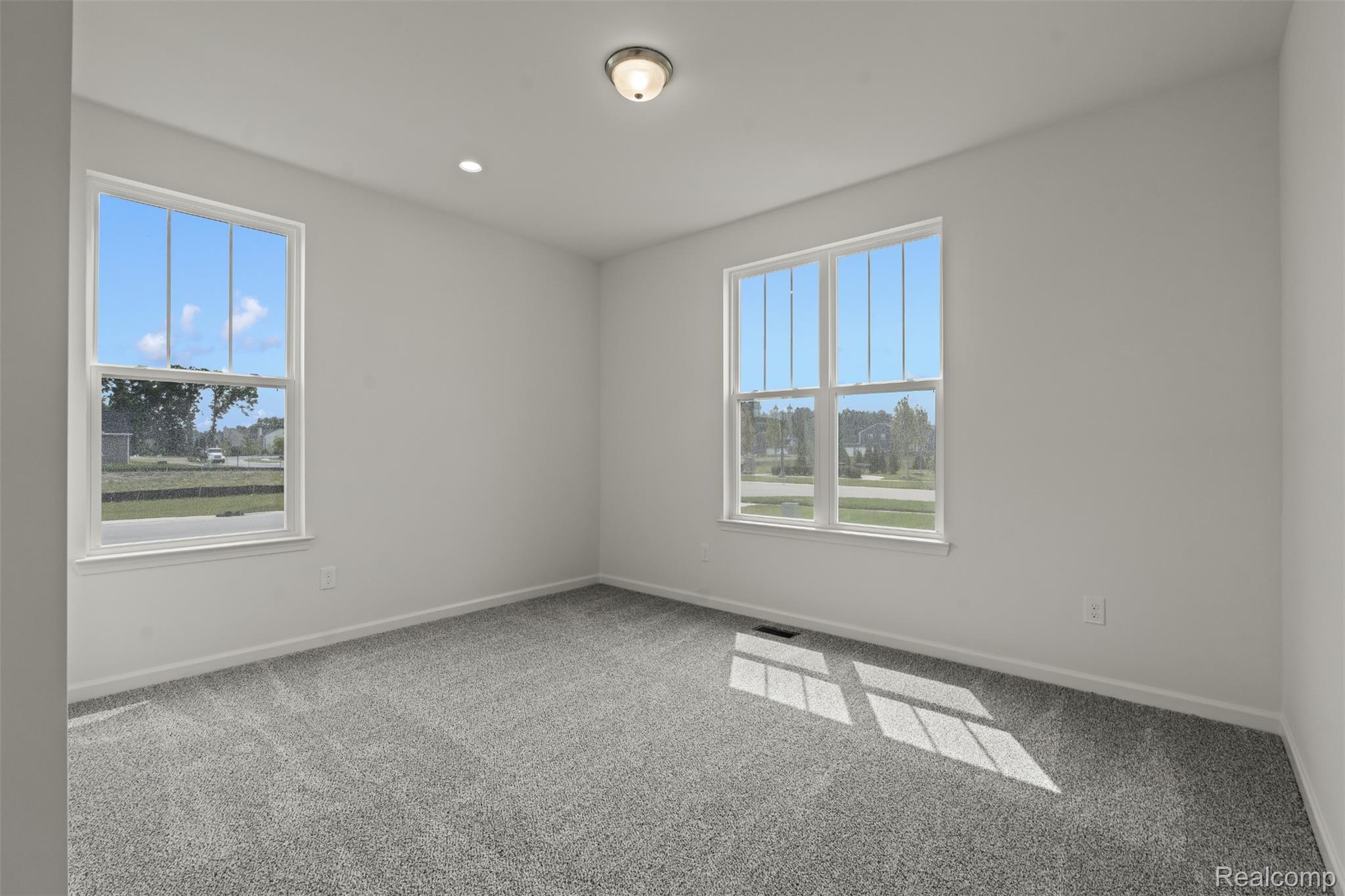 26591 Triple Crown Drive Property Photo 33
