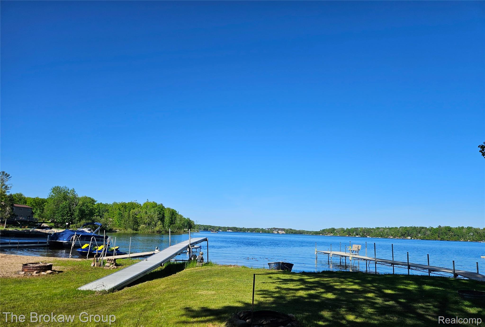 4448 Loon Lake Road Property Photo 2