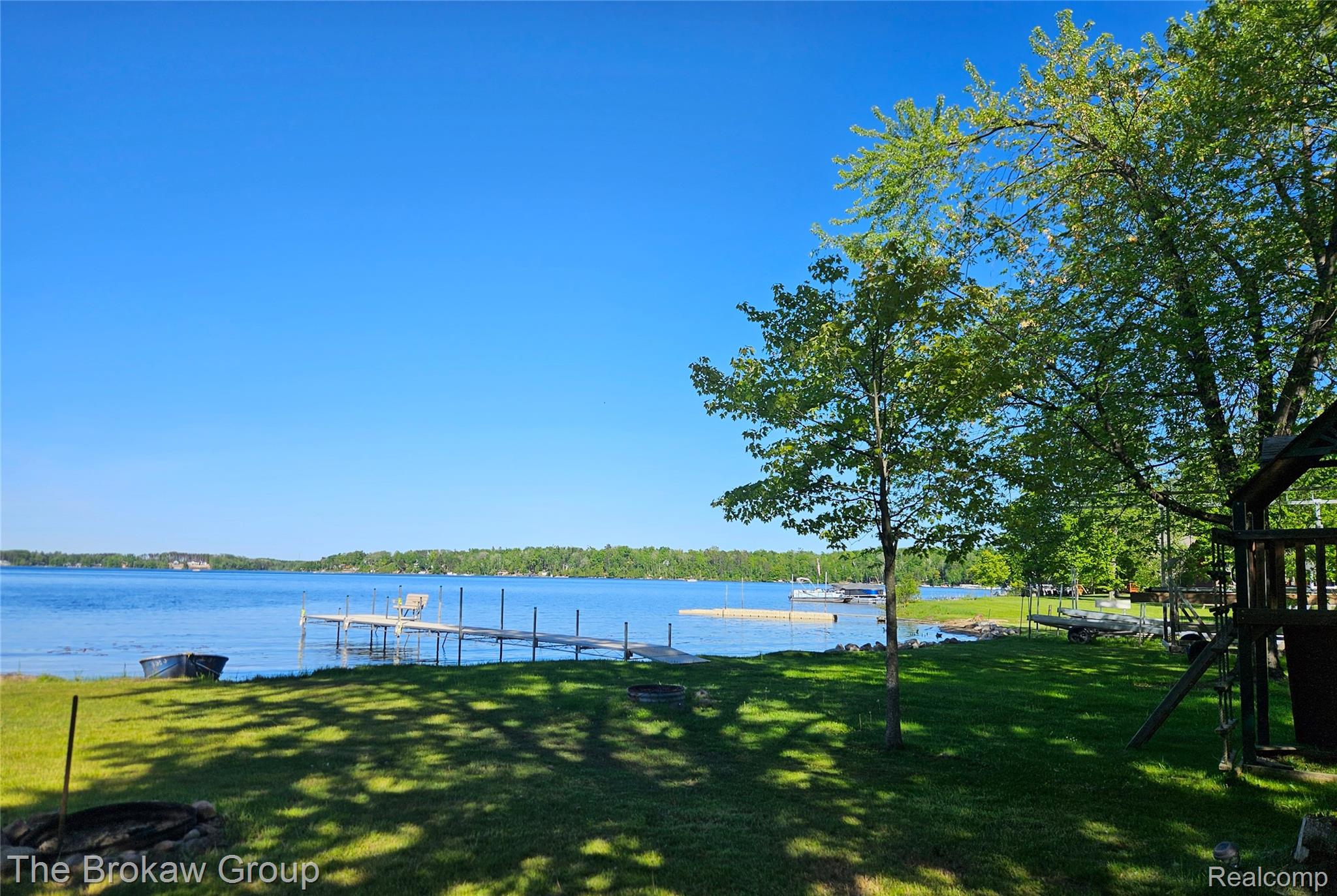 4448 Loon Lake Road Property Photo 3