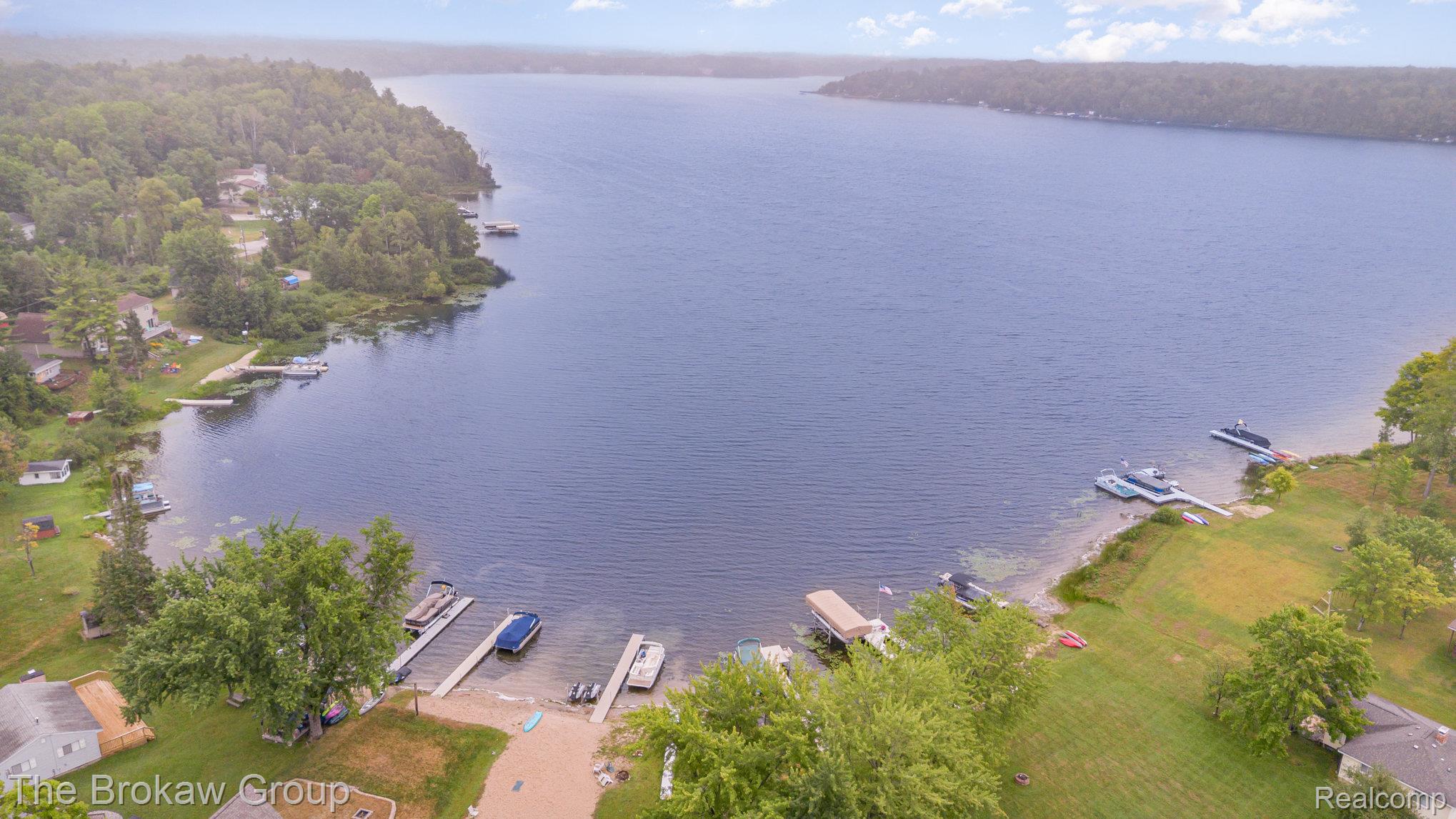4448 Loon Lake Road Property Photo 4