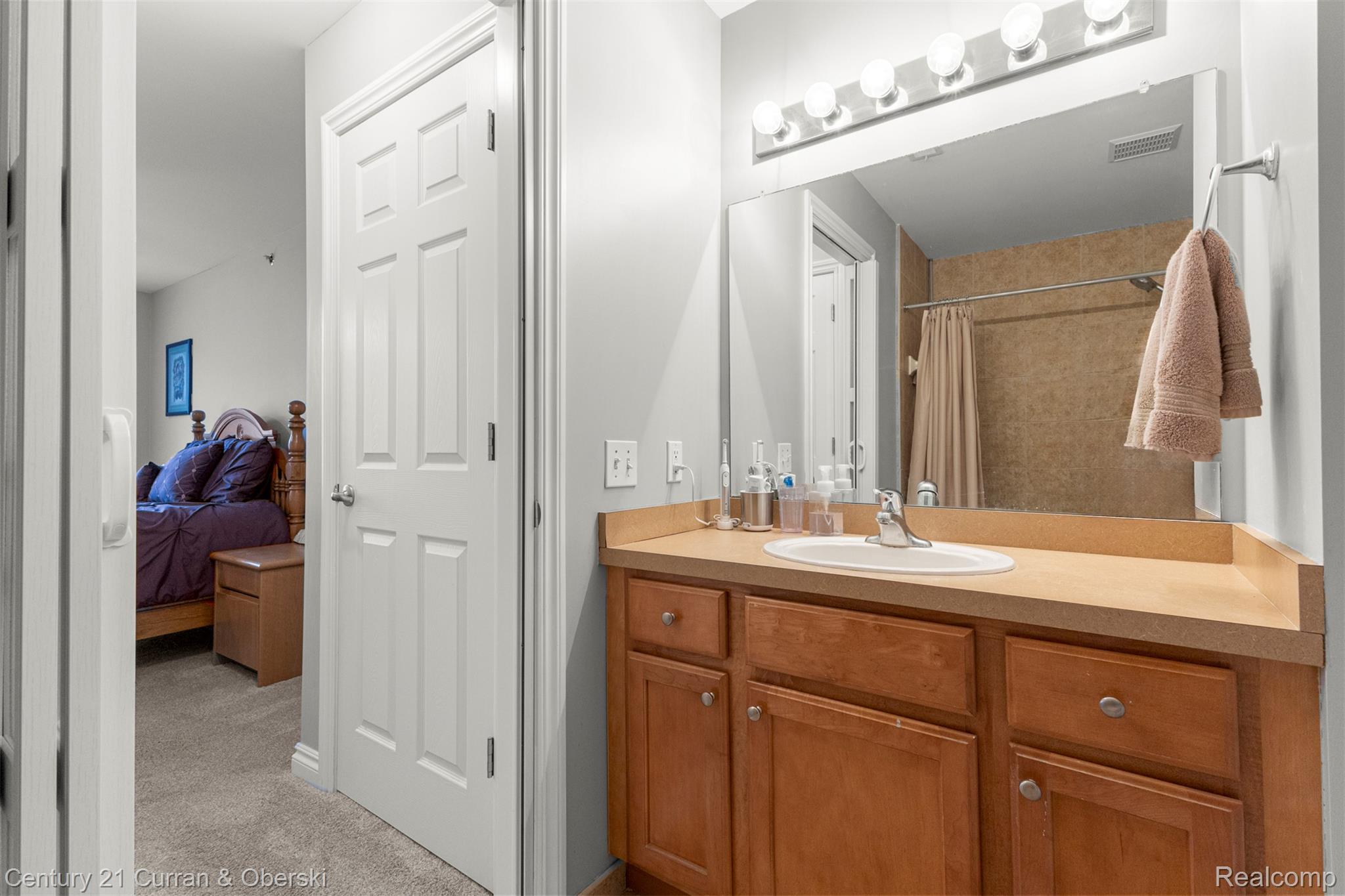 45599 Graystone Ln Property Photo 19