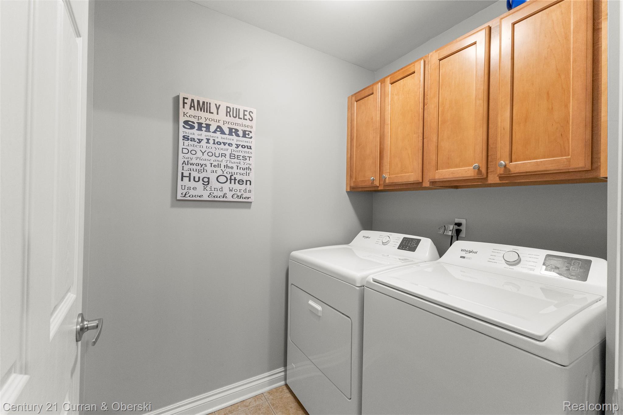 45599 Graystone Ln Property Photo 22