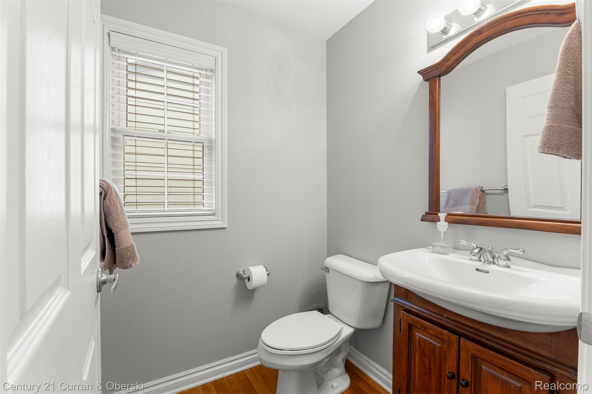 45599 Graystone Ln Property Photo 23