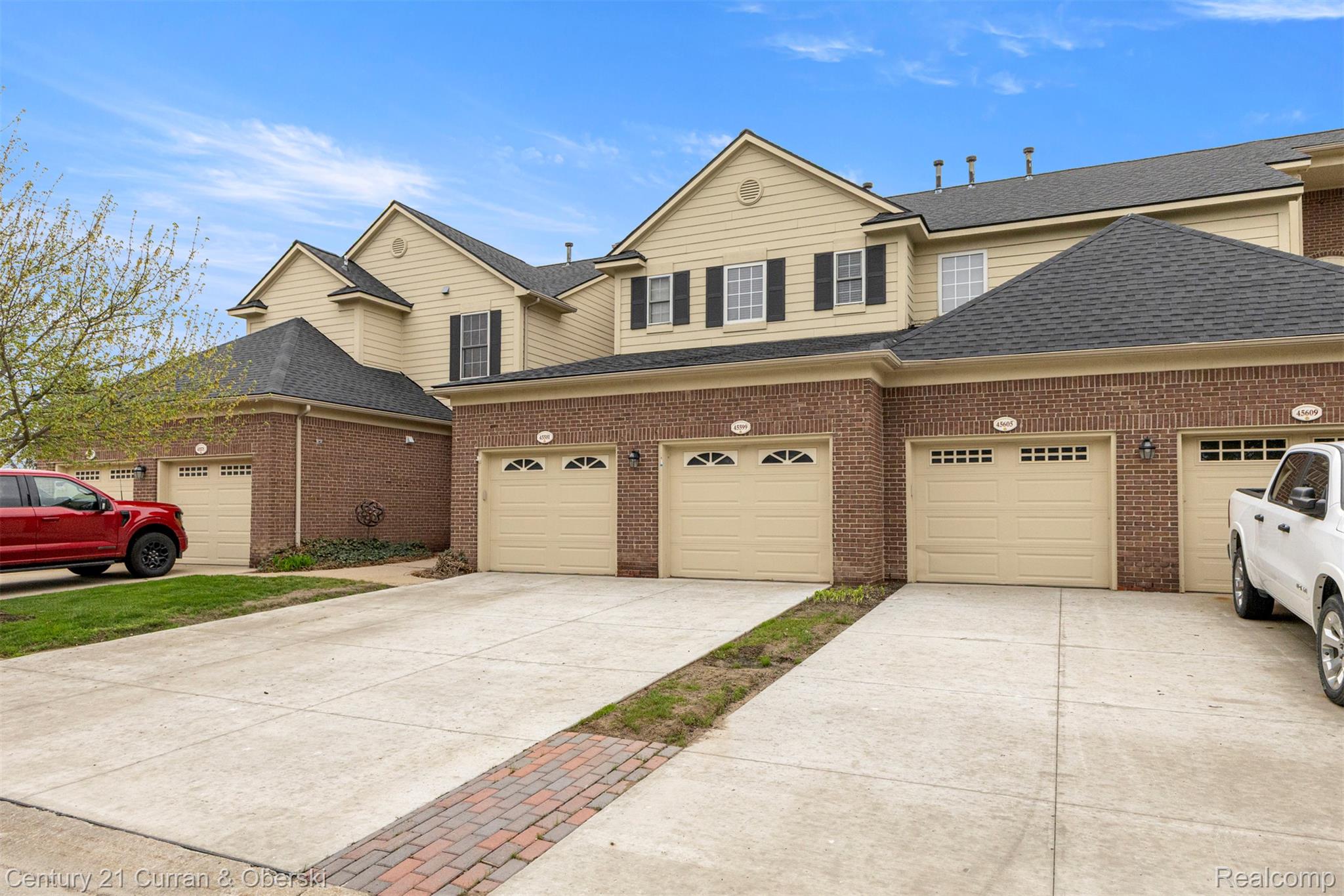 45599 Graystone Ln Property Photo 45