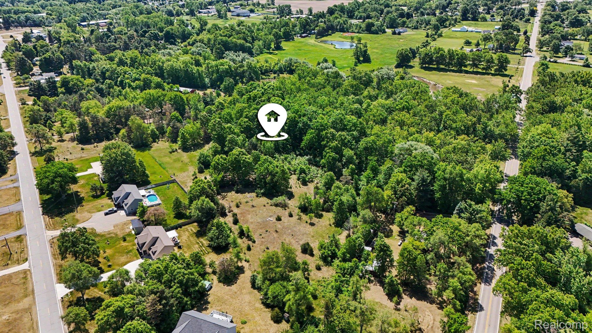 1948 Mayfield Road Property Photo 5