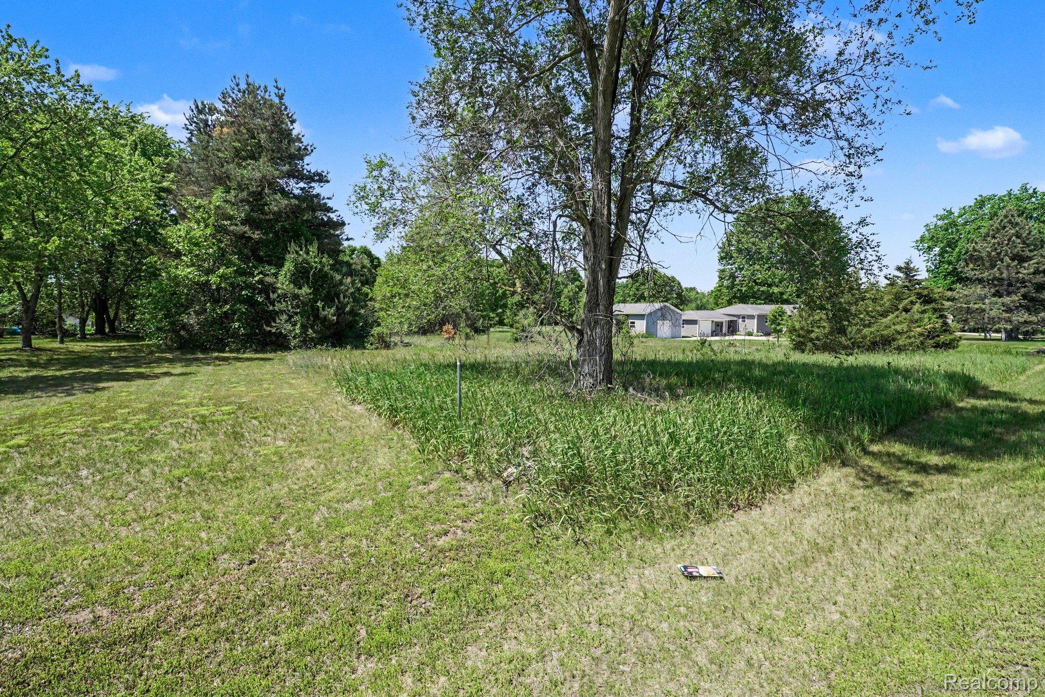1948 Mayfield Road Property Photo 9