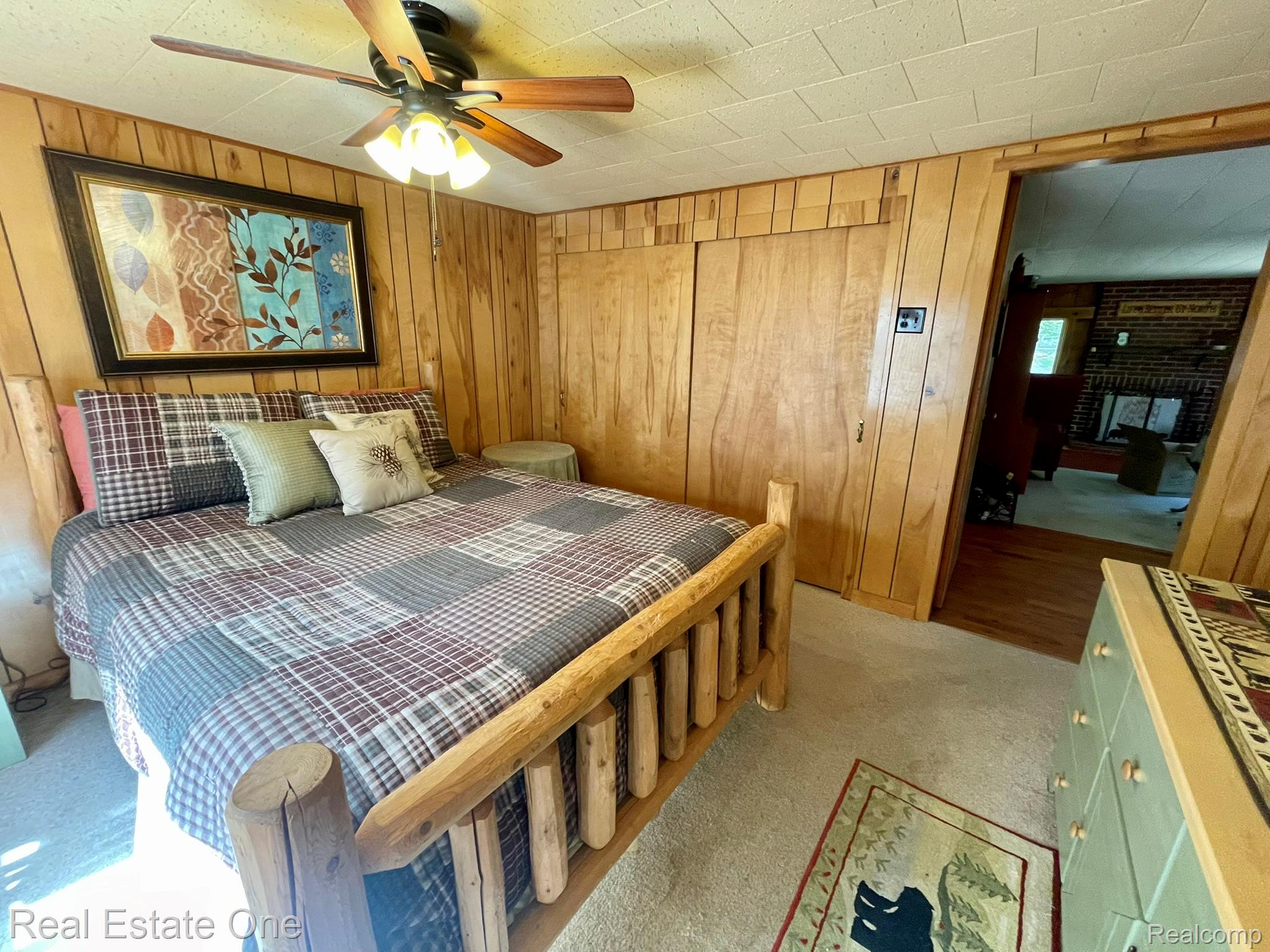 2596 E Fox Road Property Photo 17