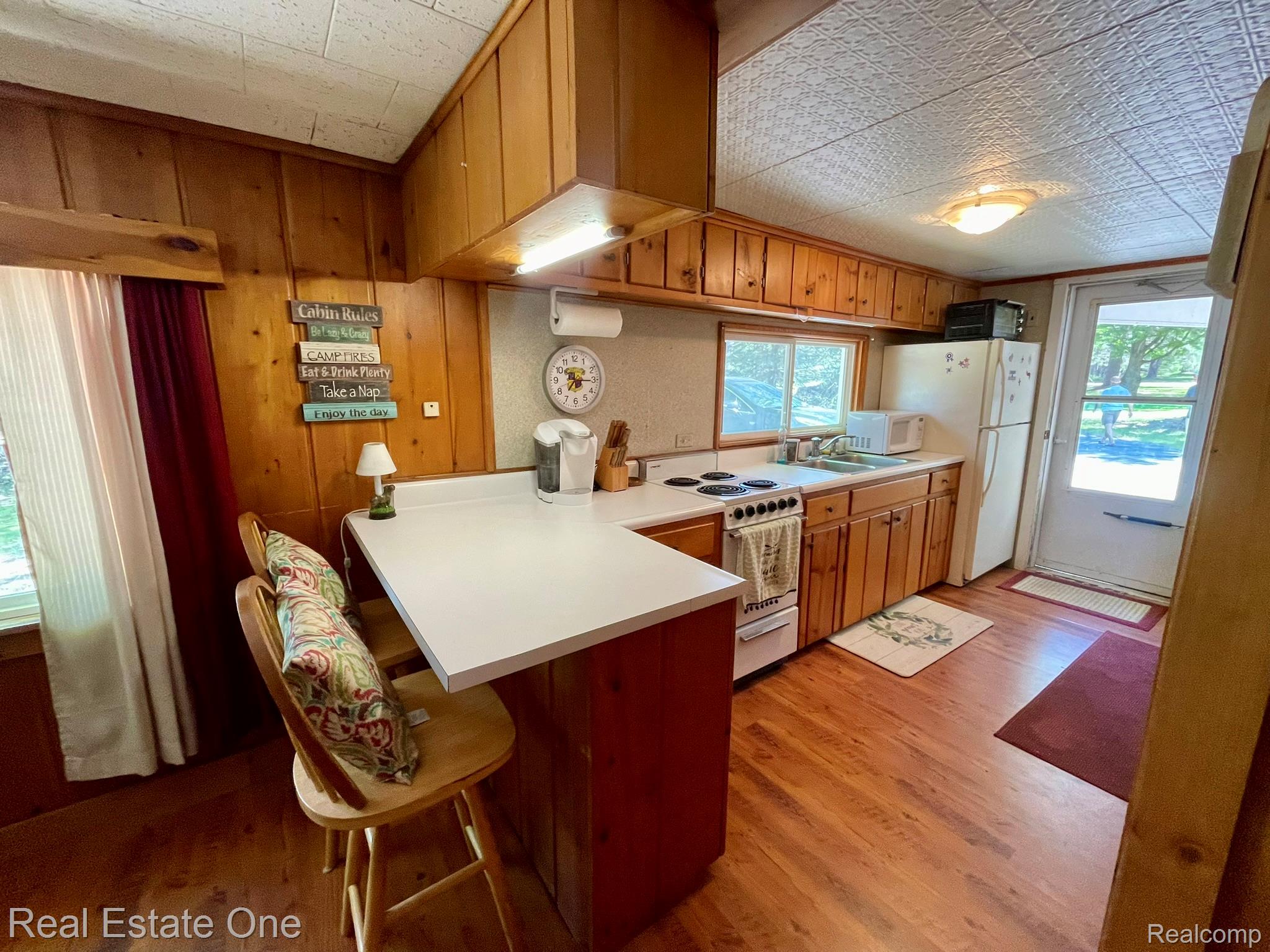 2596 E Fox Road Property Photo 24