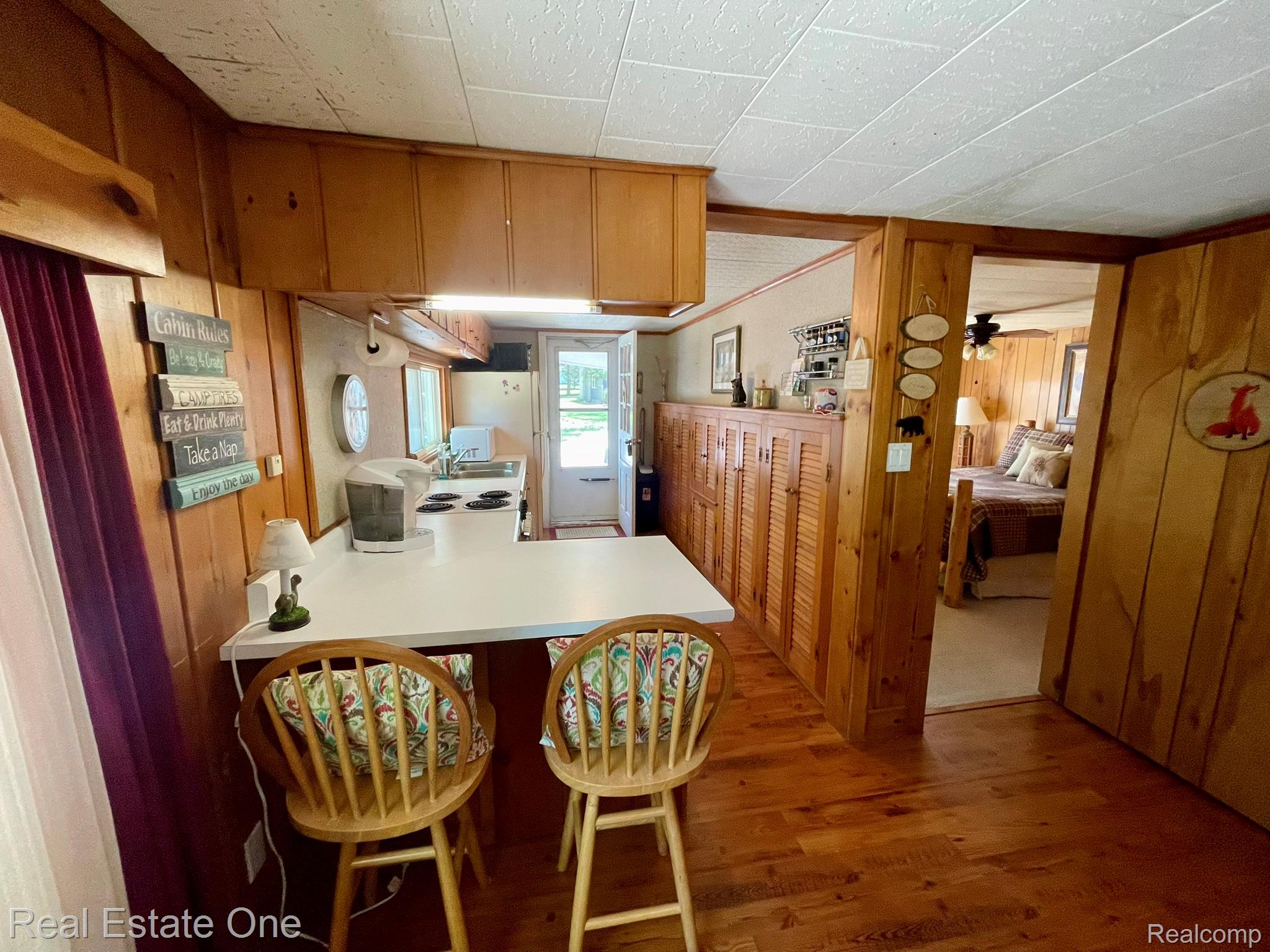 2596 E Fox Road Property Photo 25