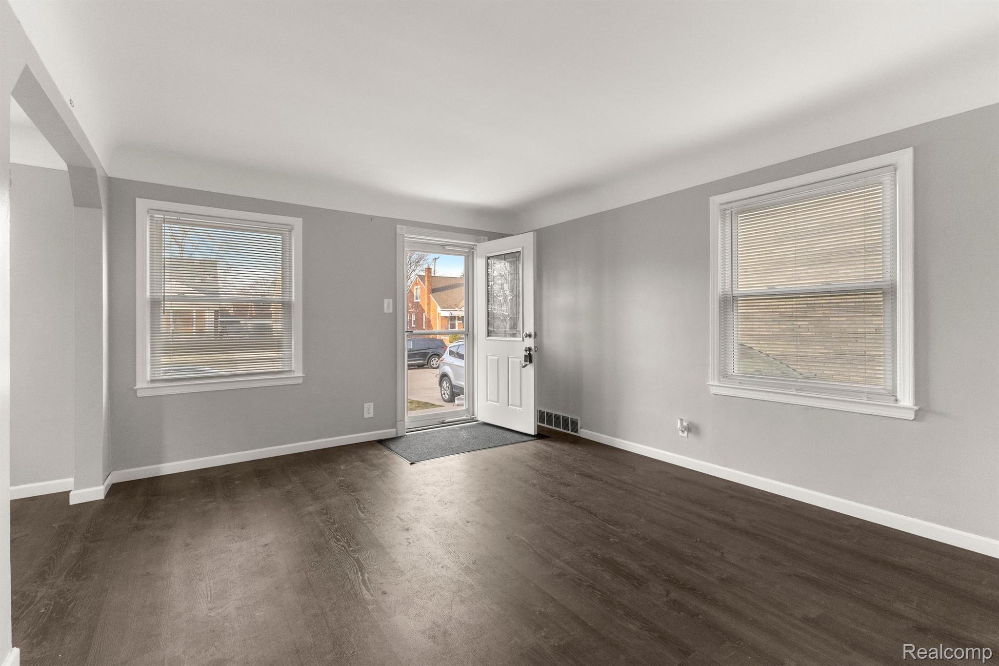 14592 Oconnor Avenue Property Photo 4