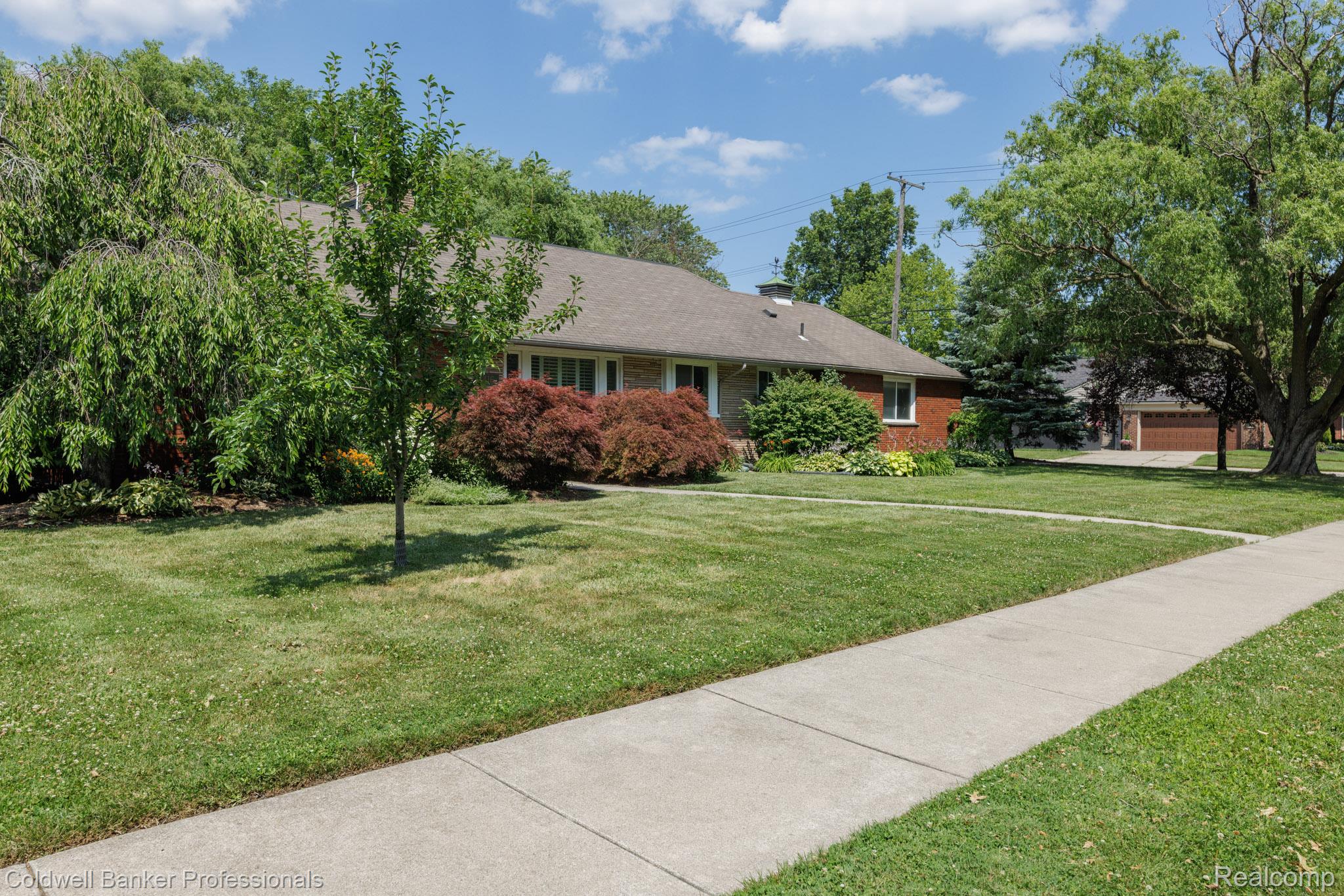 1416 N Renaud Road Property Photo 2