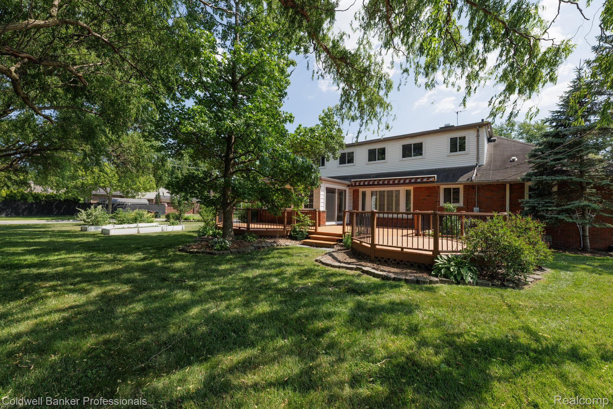 1416 N Renaud Road Property Photo 8