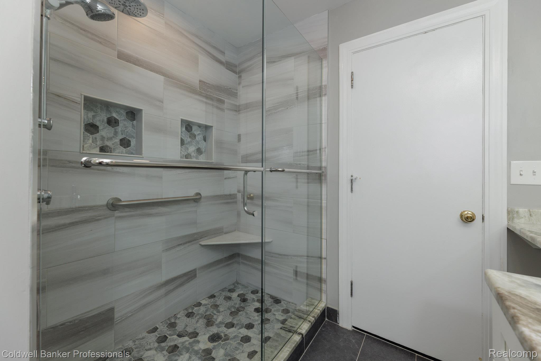 1416 N Renaud Road Property Photo 32