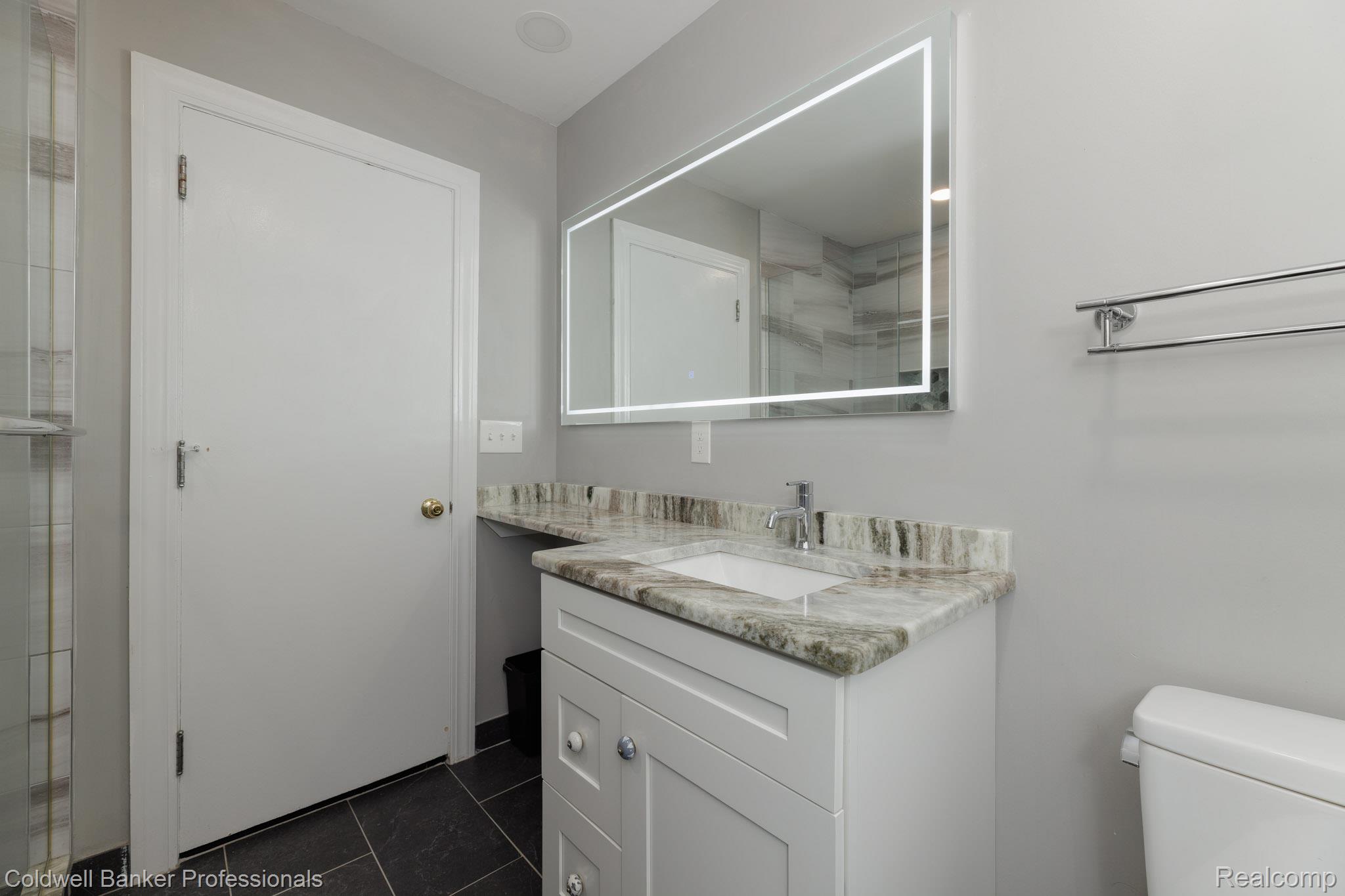 1416 N Renaud Road Property Photo 33
