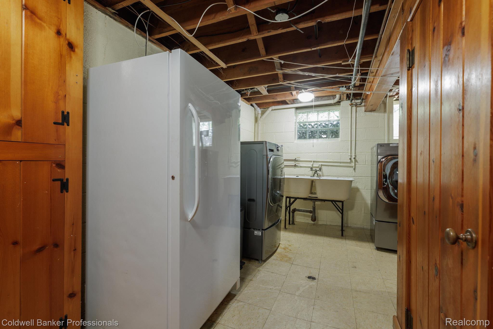 1416 N Renaud Road Property Photo 49