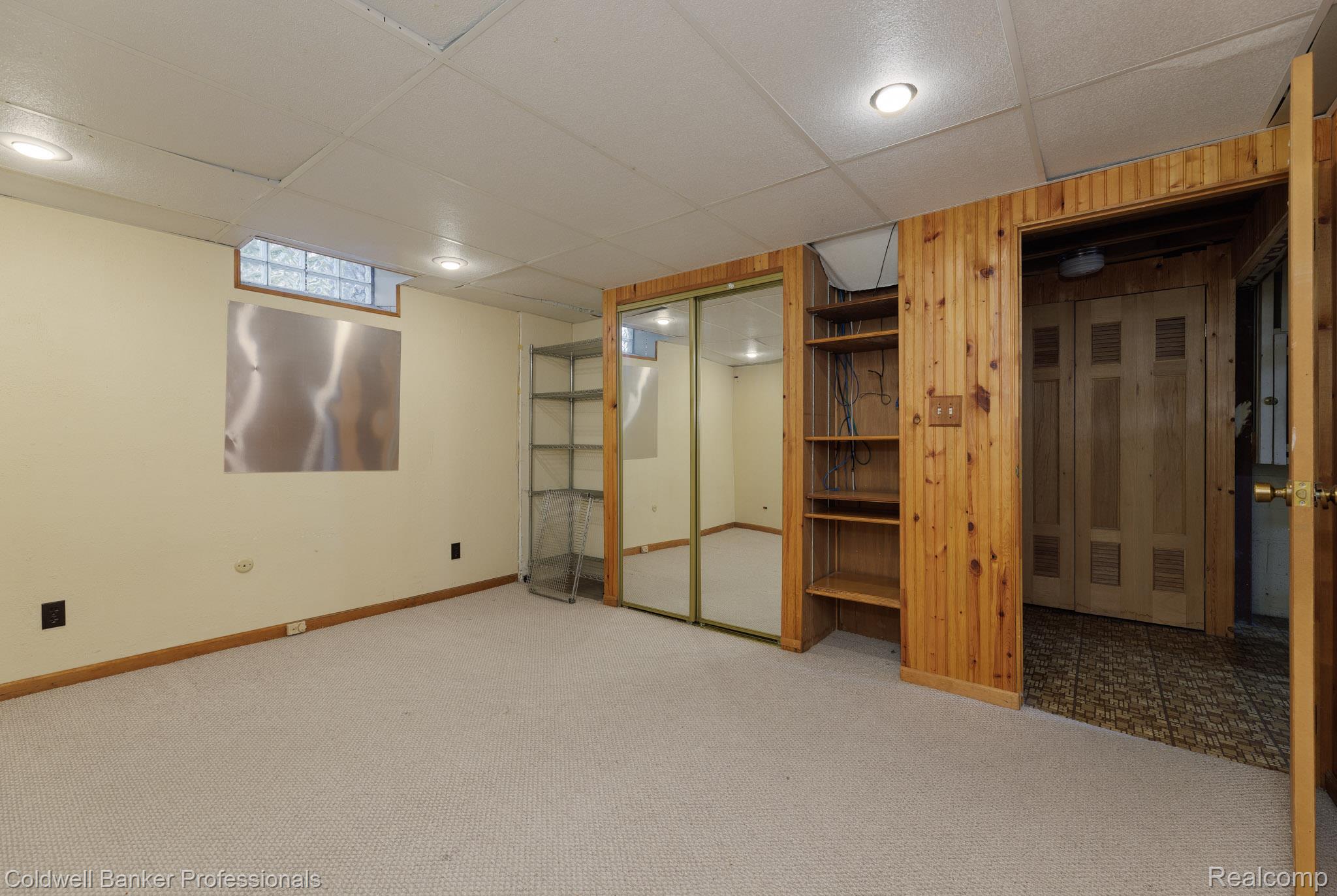 1416 N Renaud Road Property Photo 53