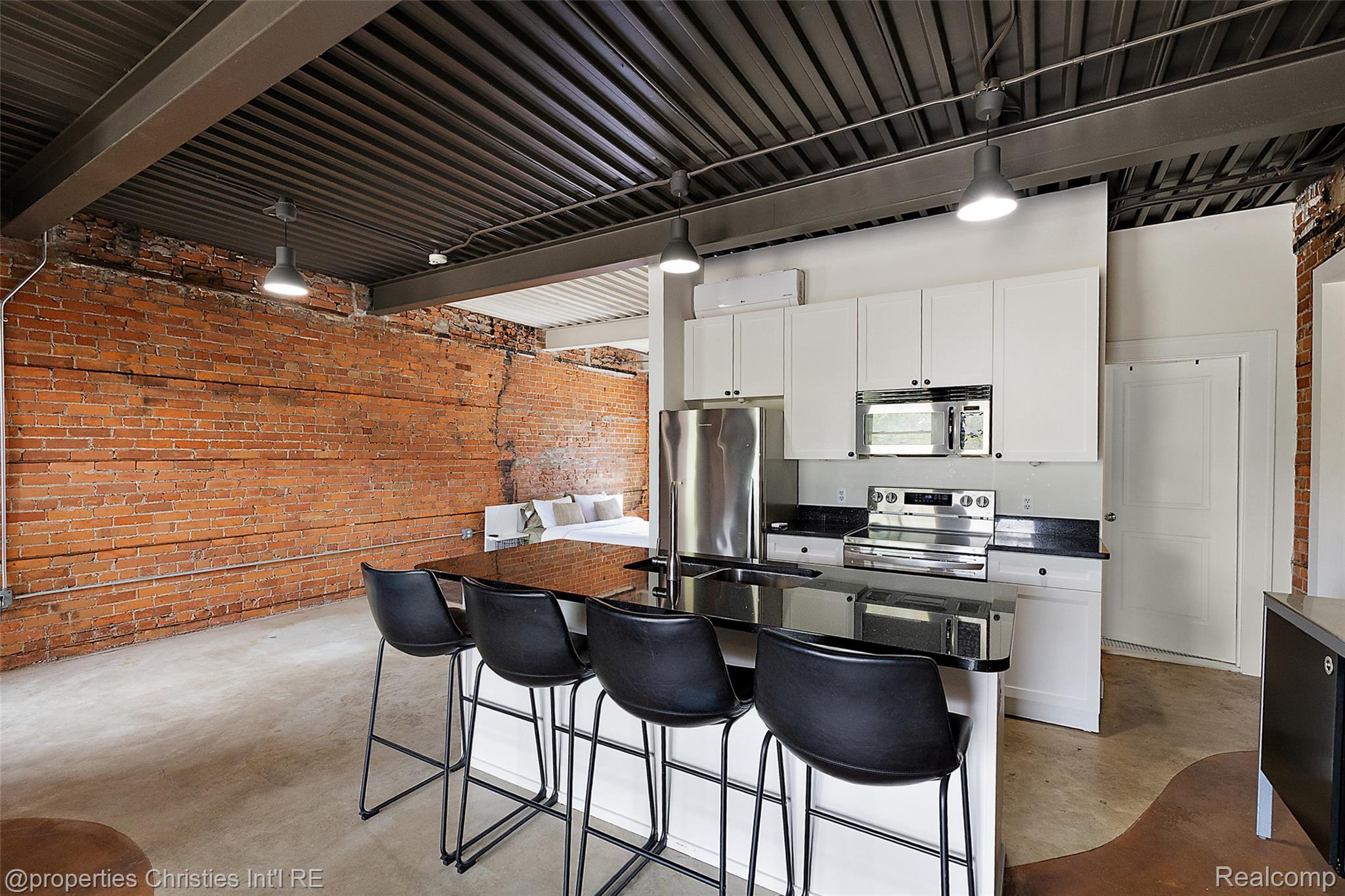 112 Watson Street 24 Property Photo 12