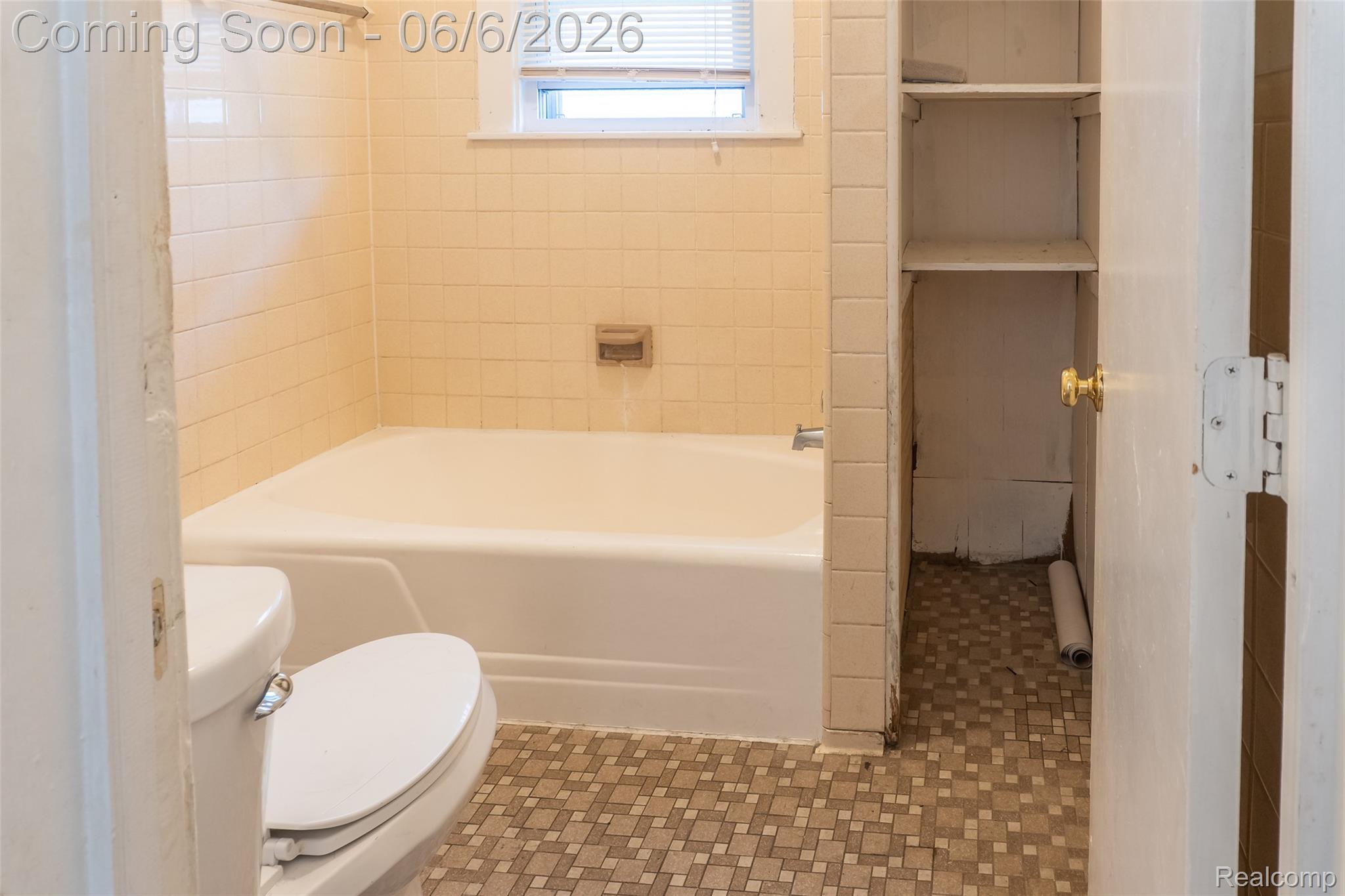 207 Richter Street Property Photo 20