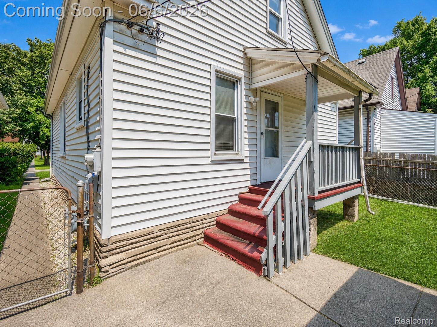207 Richter Street Property Photo 37